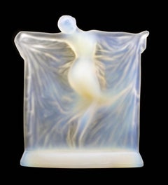 Thais Opalescent Glass Statuette, René  Lalique, 1925