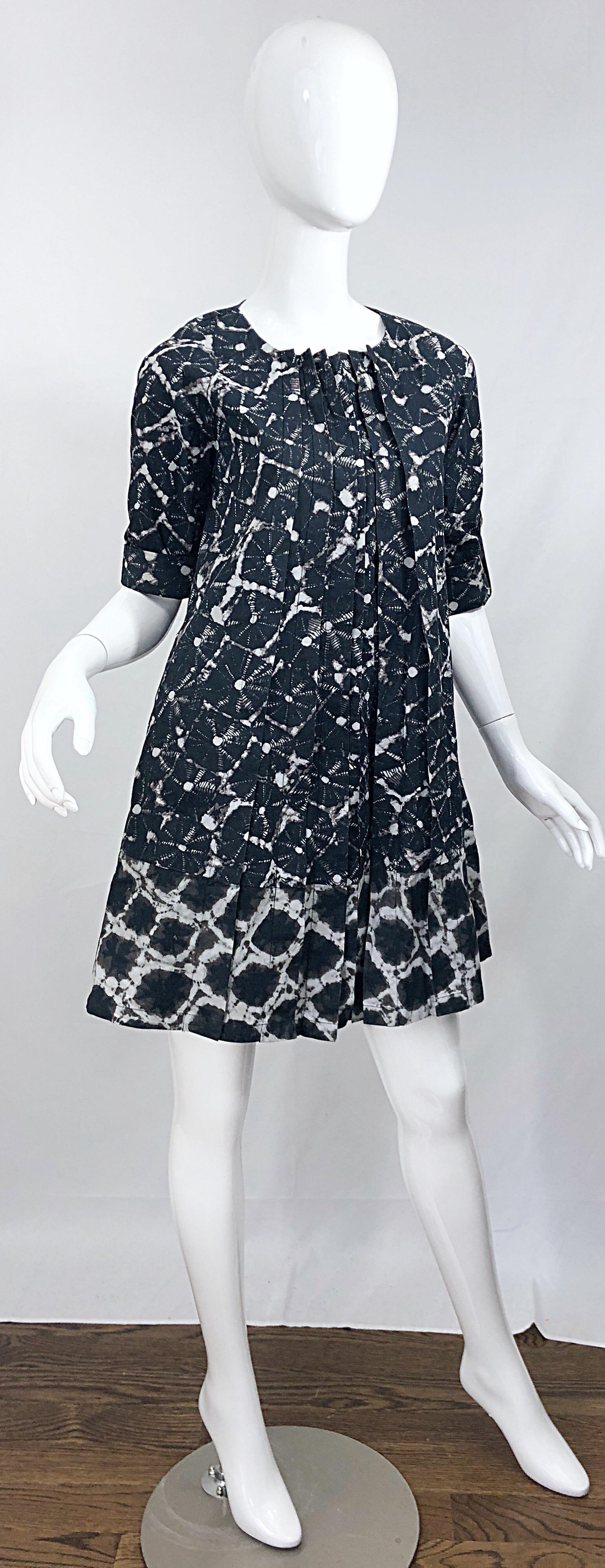 Thakoon Primavera 2008 Black White Abstract Tie Dye Trapezio Swing Dress Giacca in vendita 5