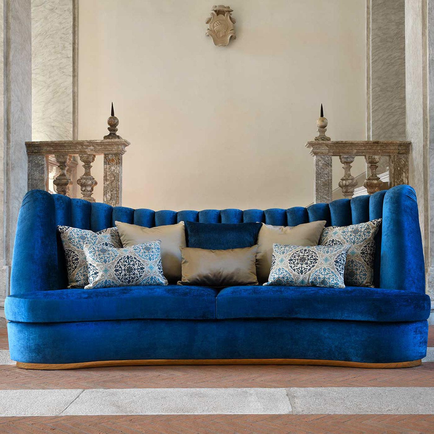 Thalia Blue 4-Seater Sofa In New Condition In Milan, IT