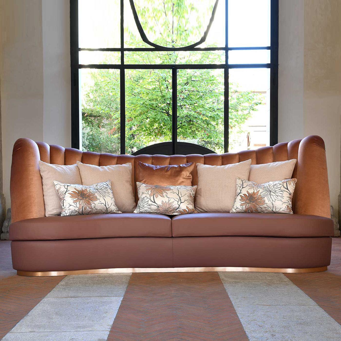 Contemporary Thalia Pink 3-Seater Sofa