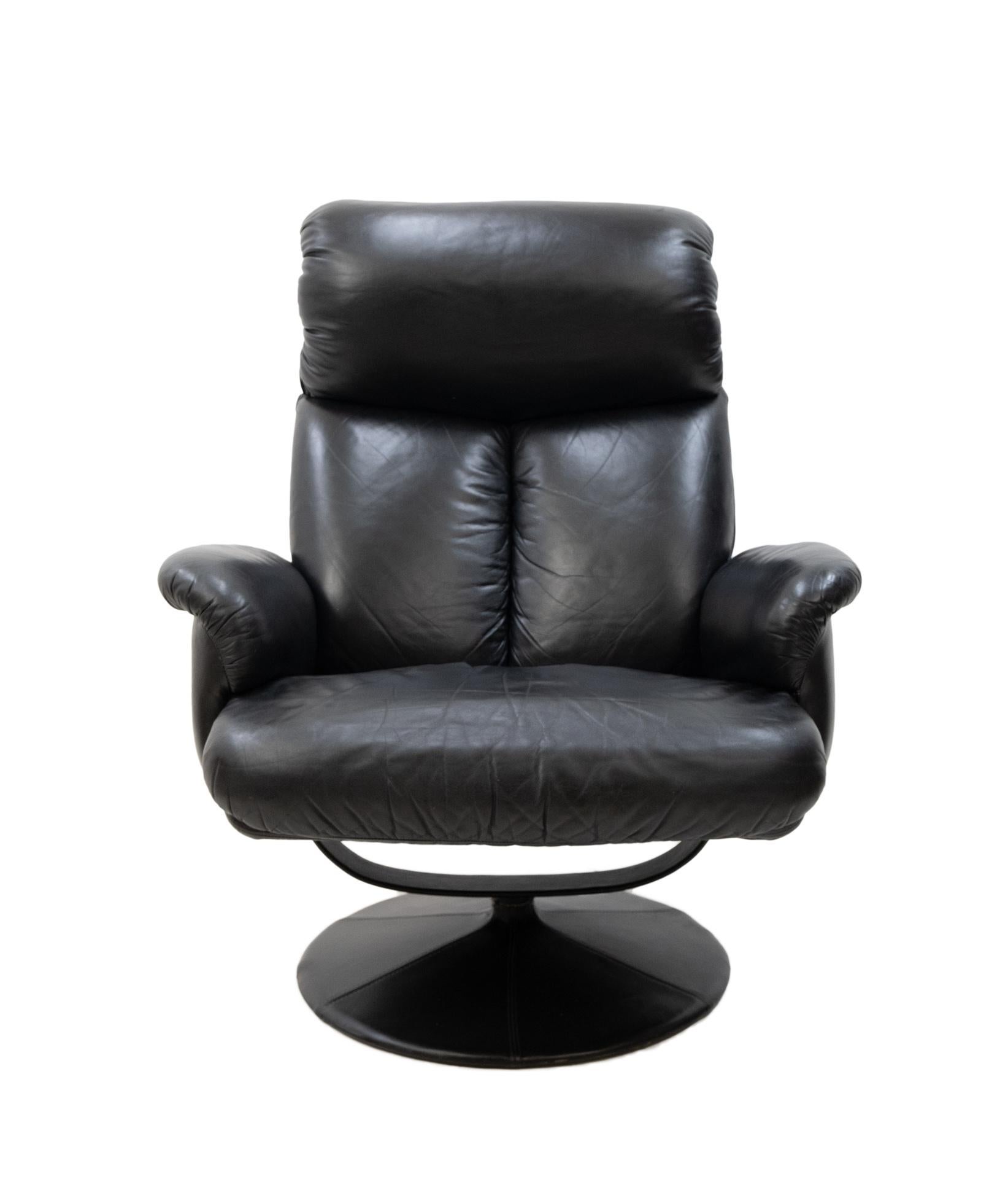 Late 20th Century Thams Black Leather Lounge Chair and Ottoman, 1970s