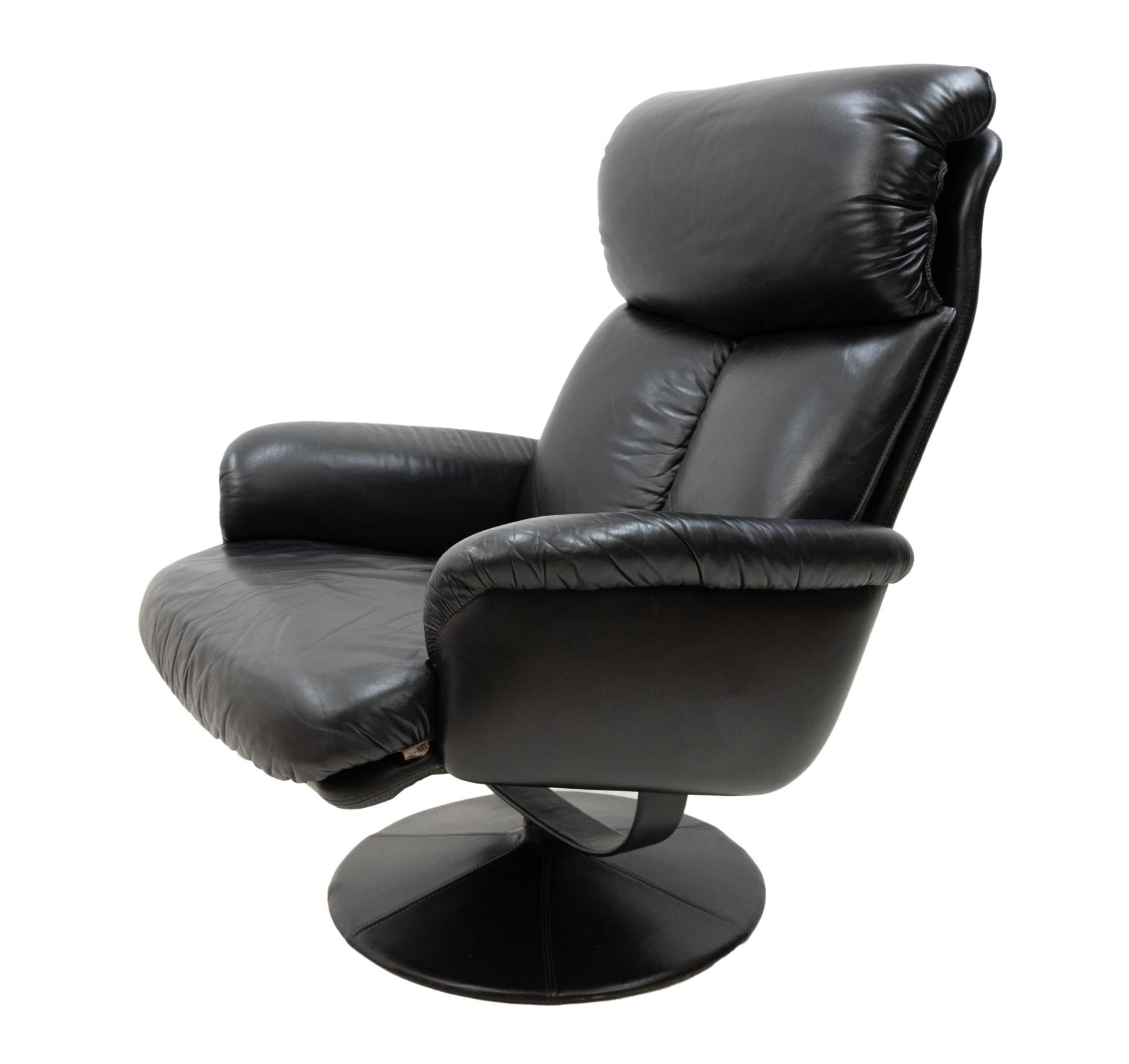 Thams Black Leather Lounge Chair and Ottoman, 1970s 1