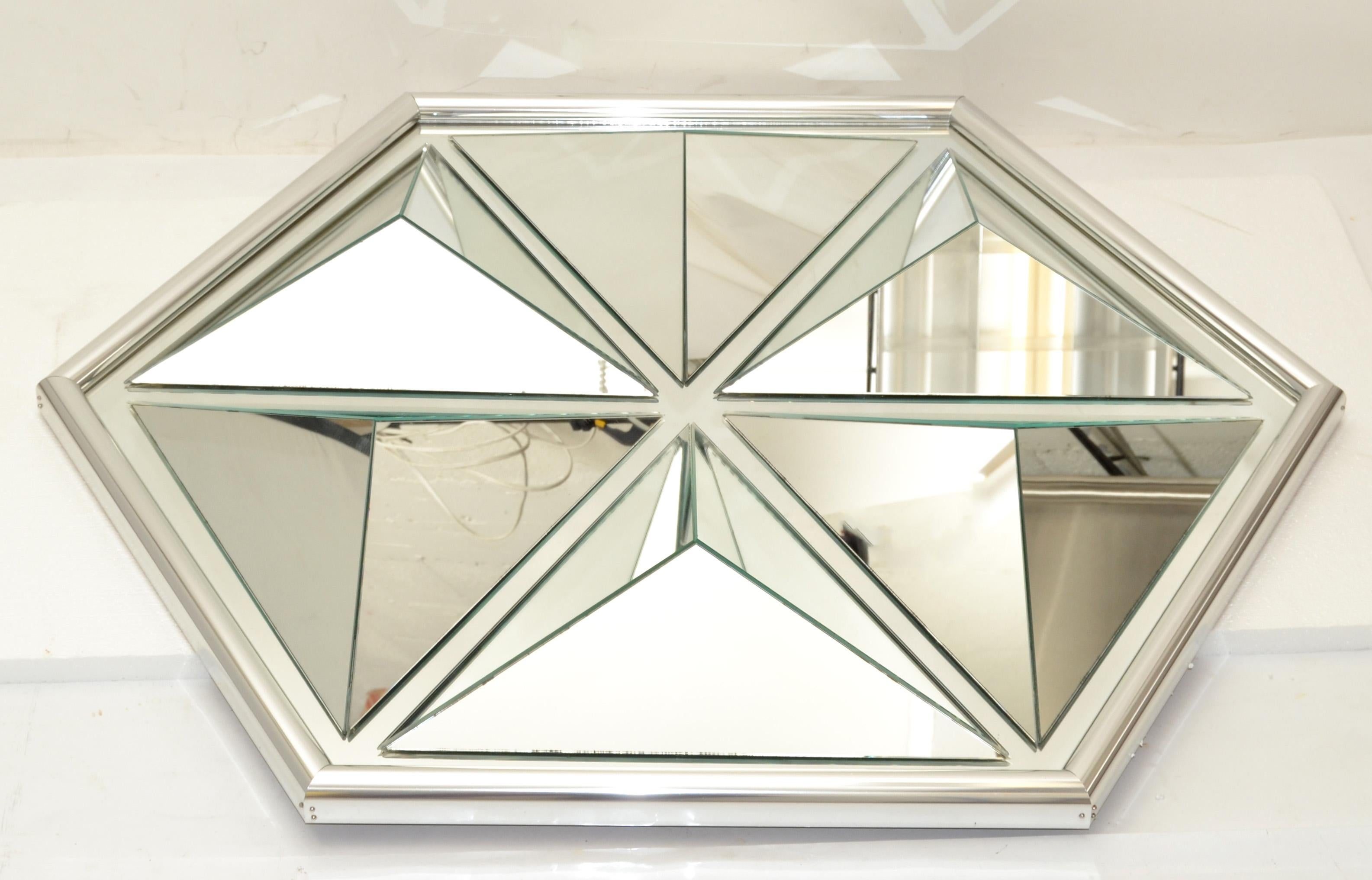 20th Century Diamond Shaped Faceted Octagonal Wall Mirror  For Sale