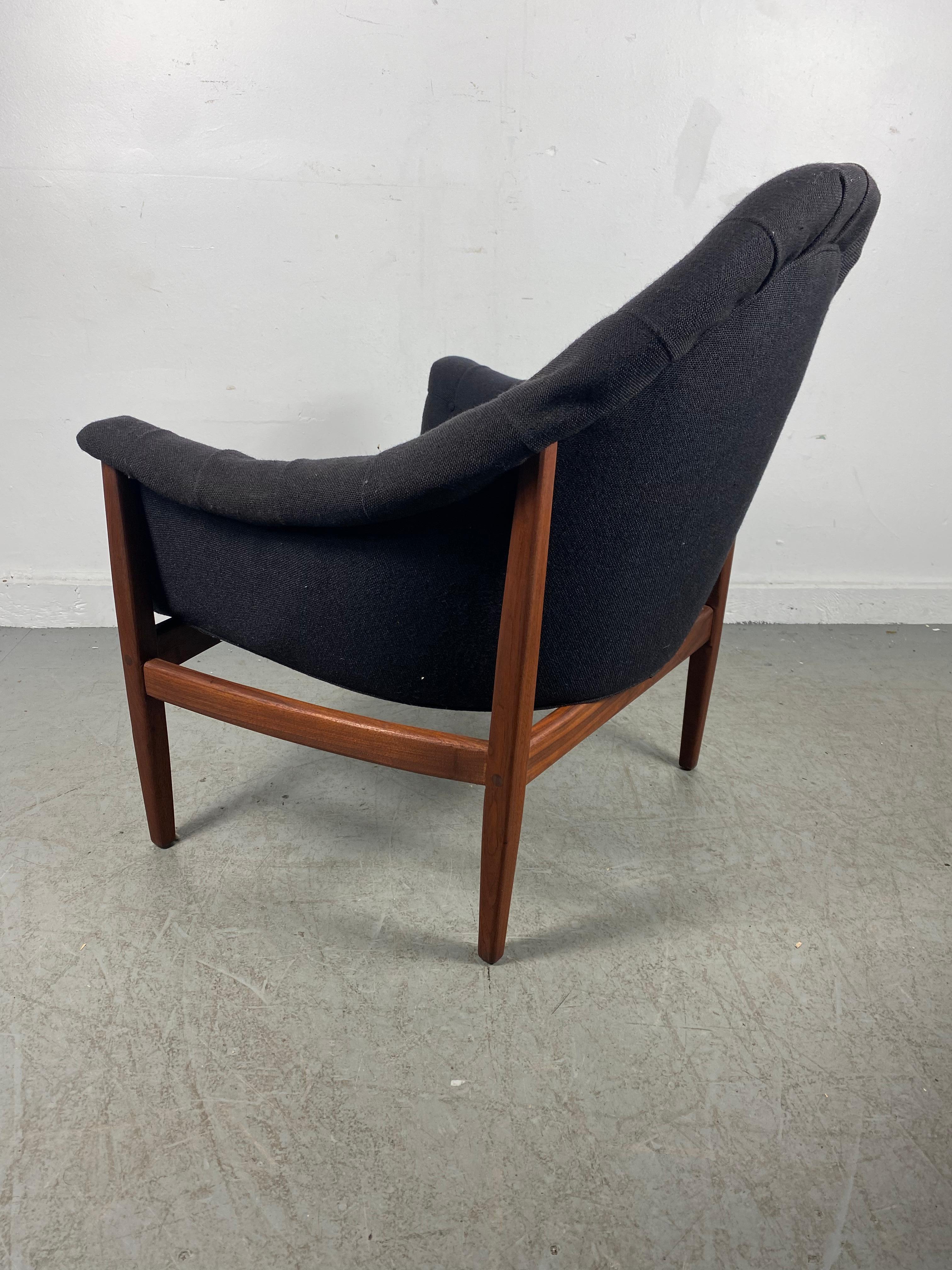 Mid-Century Modern Fauteuil de salon Thayer Coggin par Milo Baughman avec cadre exposé rare, circa 1965 en vente