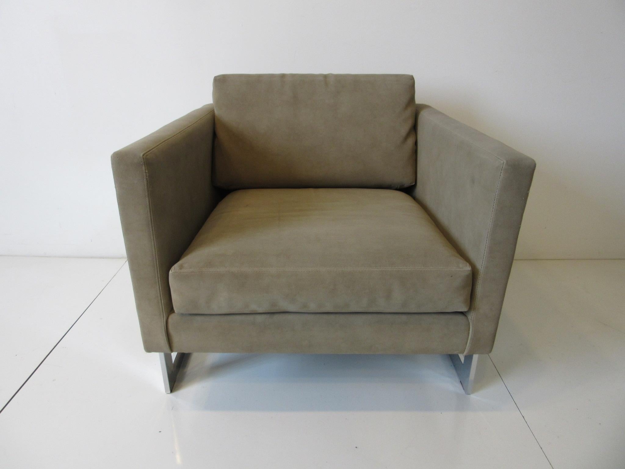 Thayer Coggin Cube Cantilever Lounge Chair by Milo Baughman 4