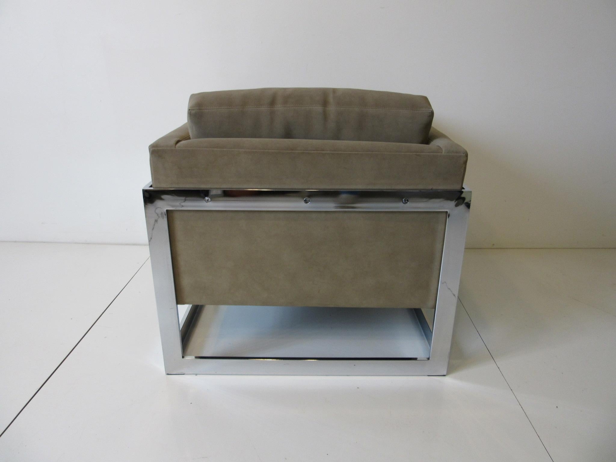 Modern Thayer Coggin Cube Cantilever Lounge Chair by Milo Baughman