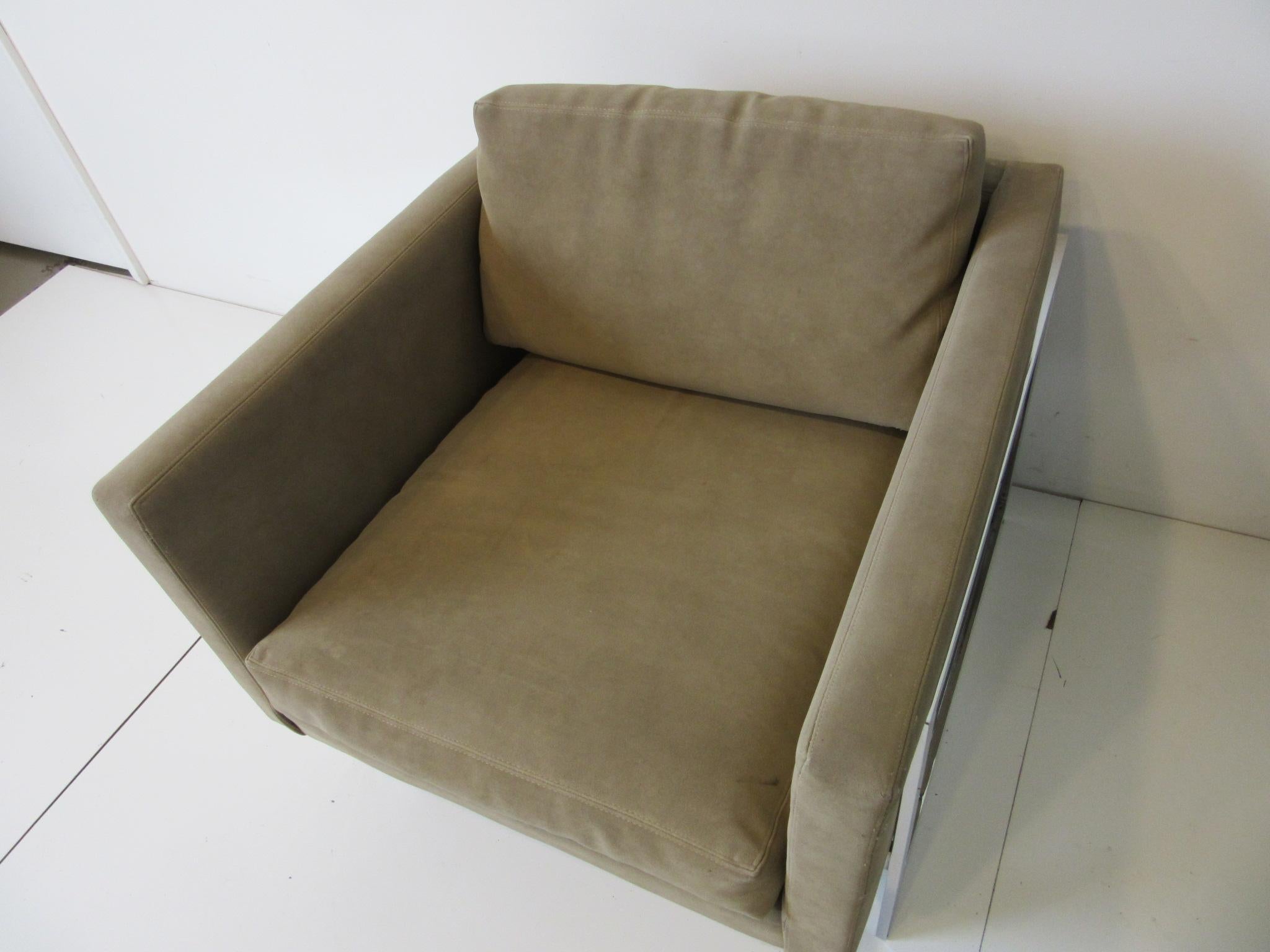 Thayer Coggin Cube Cantilever Lounge Chair by Milo Baughman In Good Condition In Cincinnati, OH