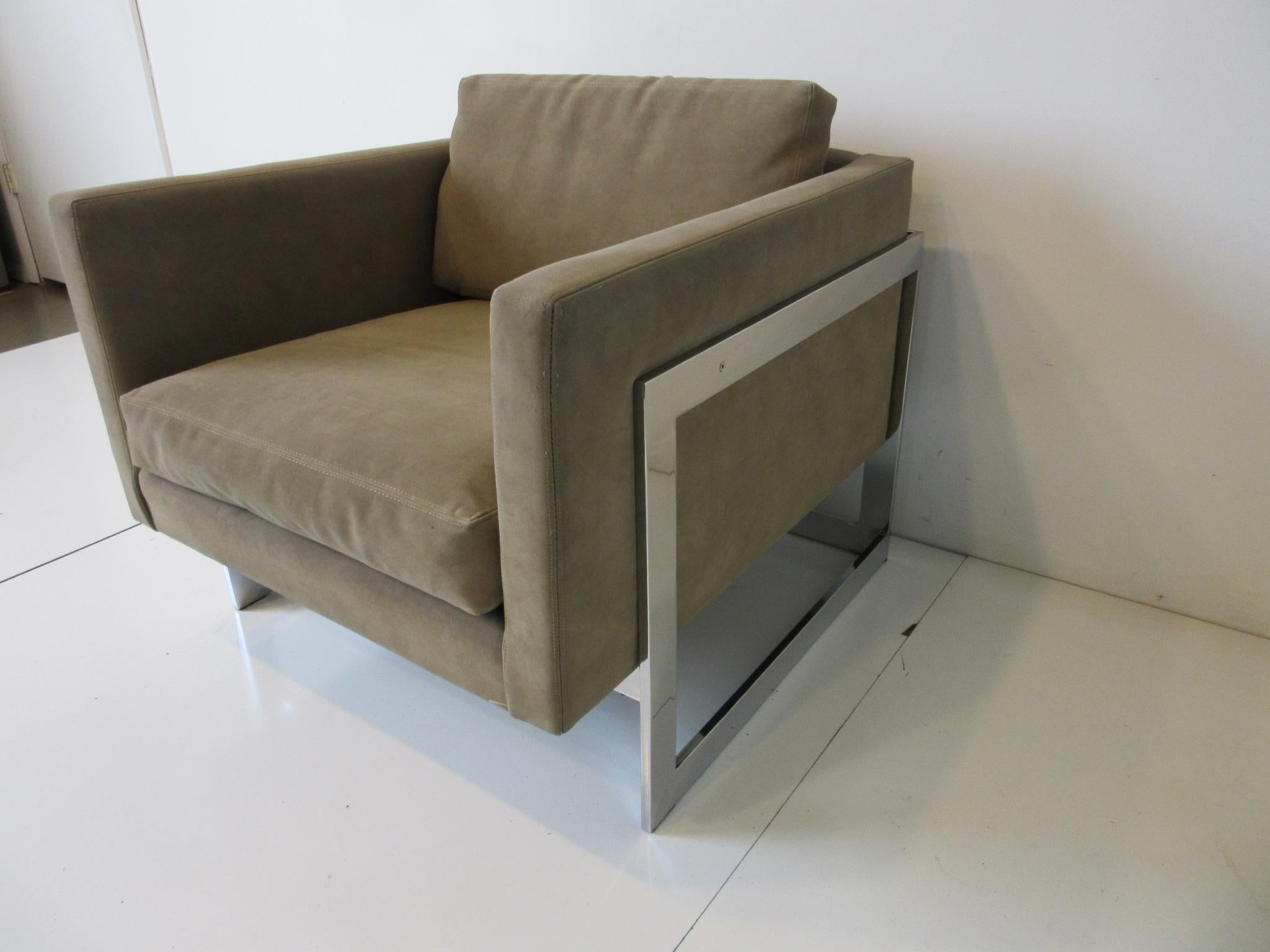 Upholstery Thayer Coggin Cube Cantilever Lounge Chair by Milo Baughman
