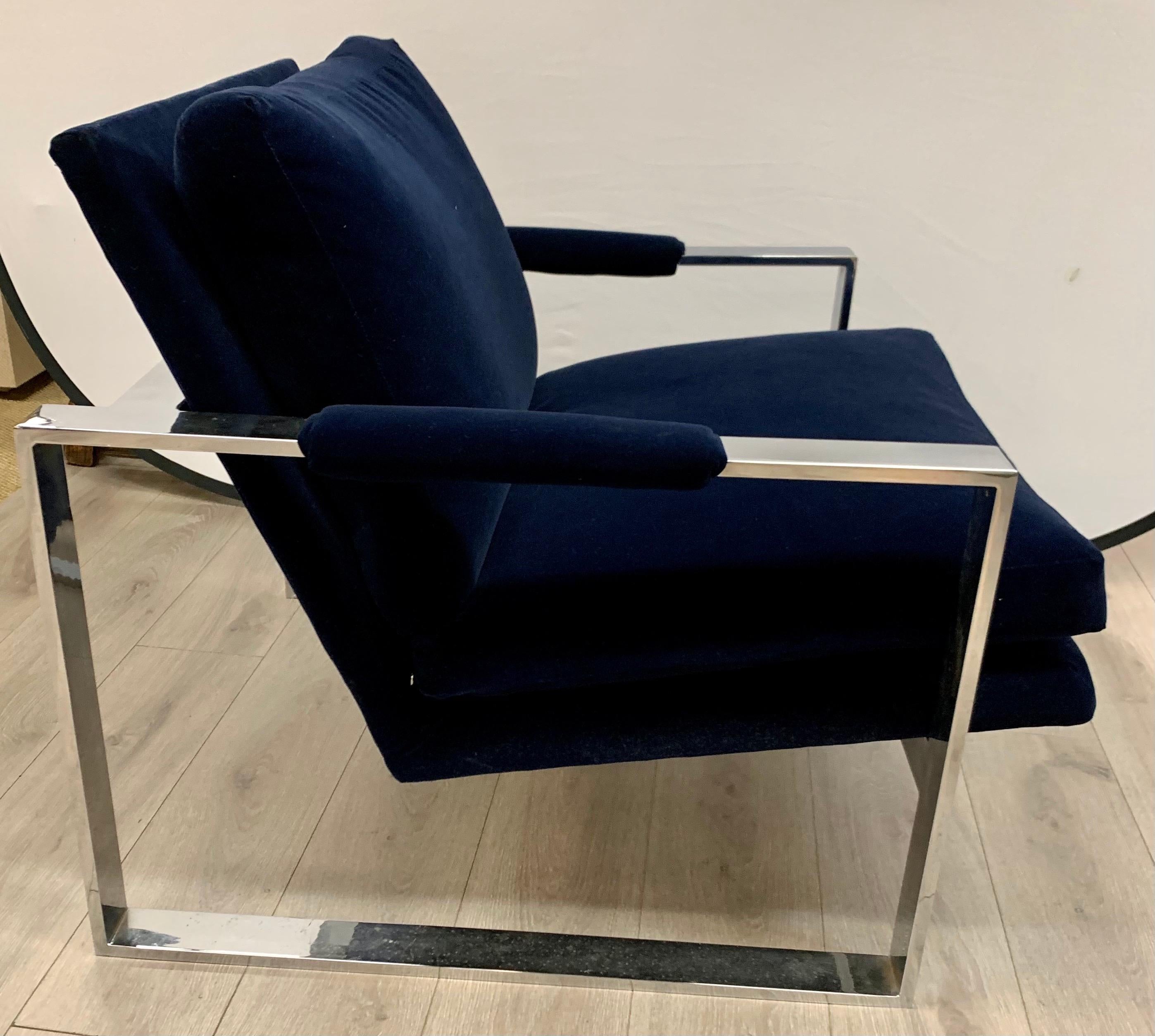 Thayer Coggin Mid-Century Navy Velvet Newly Upholstered Cantilever Cube Chairs In Good Condition In West Hartford, CT
