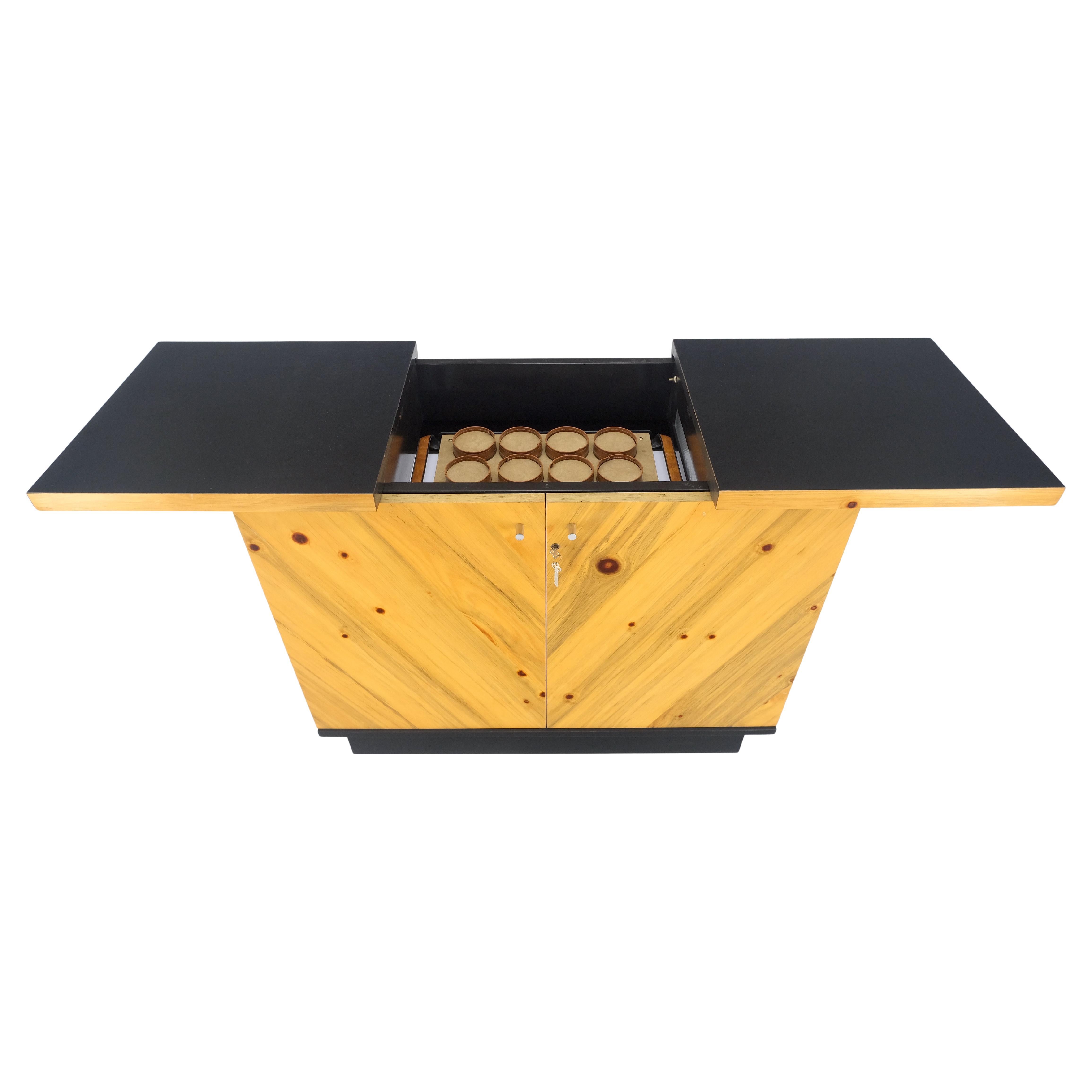 Thayer Coggin Milo Baughman Armadio per liquori a 2 ante in legno di tasso Bar MINT