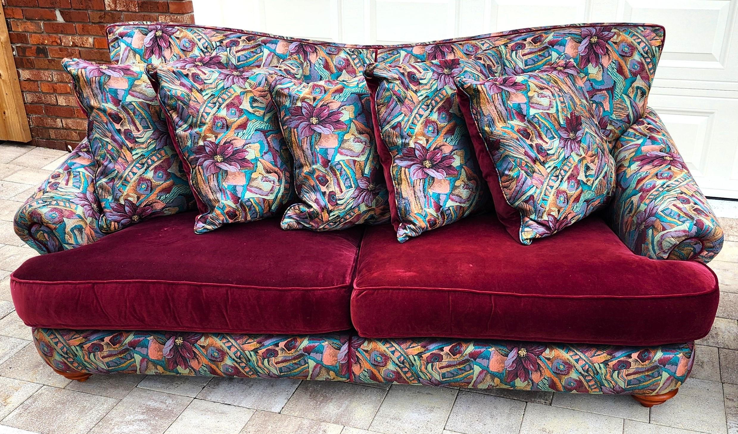 Art nouveau Thayer Coggin Sofas Tropical Pair en vente