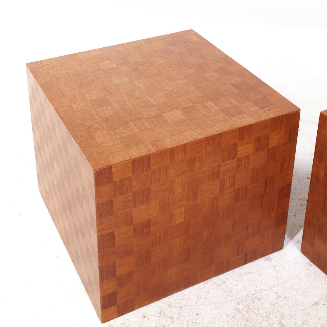 Thayer Coggin Style Mid Century Walnut Parquet Cube End Tables - Pair For Sale 4