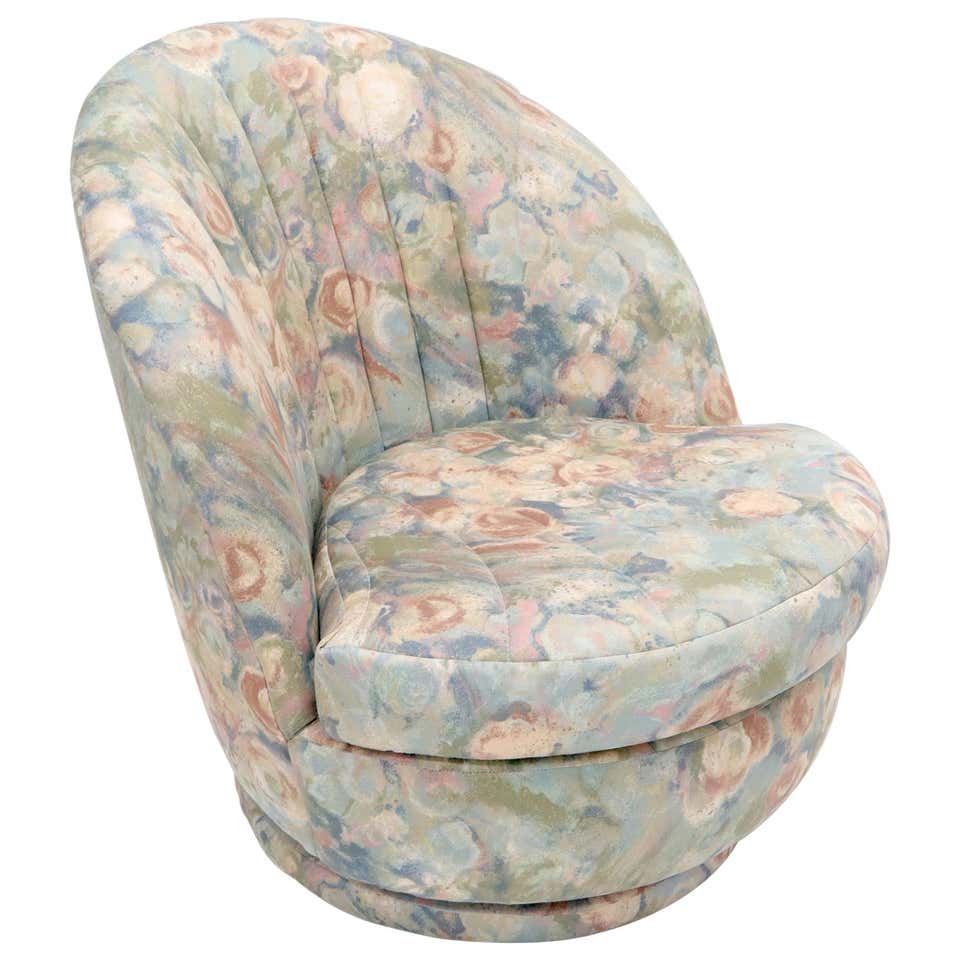 Scalloped Snuggle Chair at 1stDibs