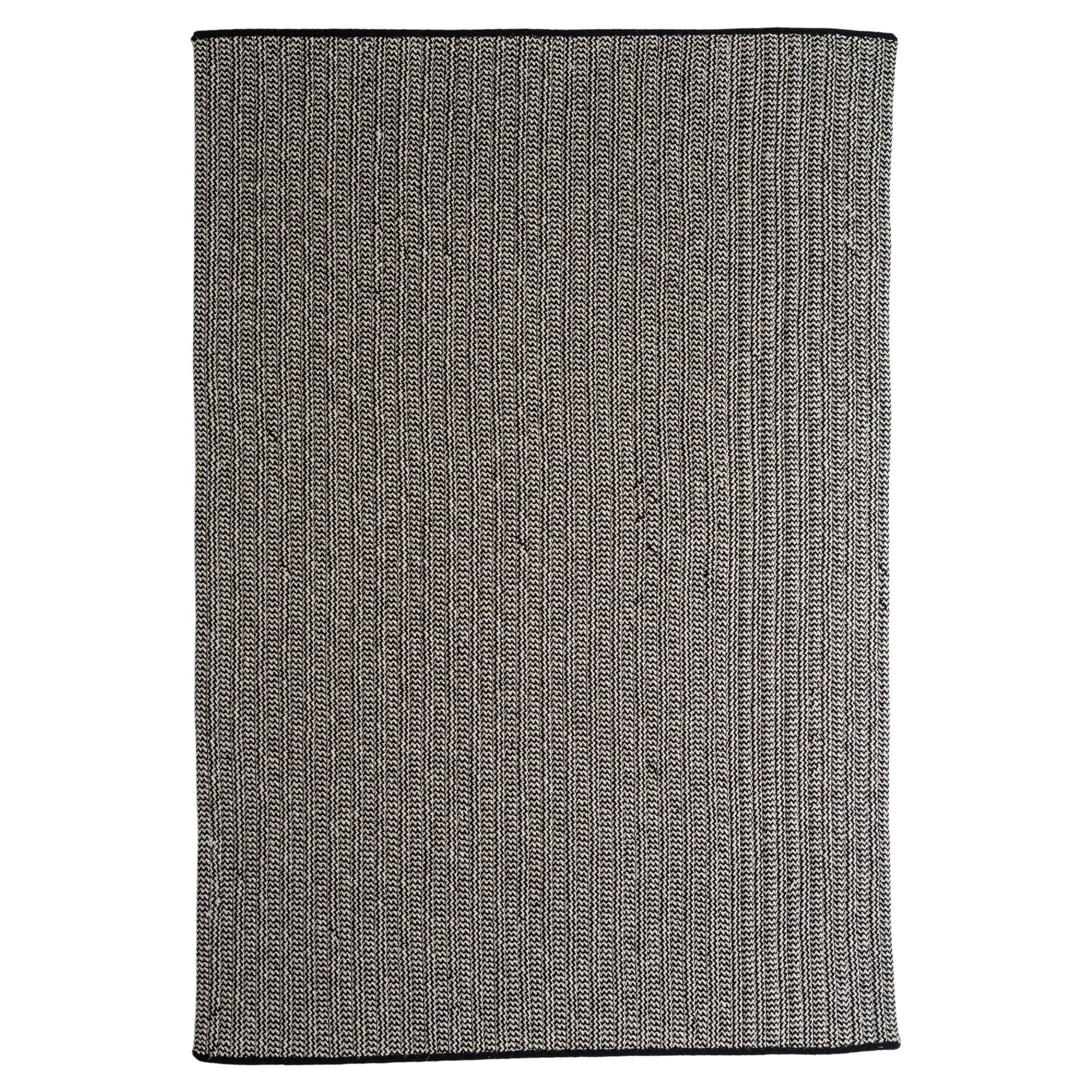 Franco-Teppich aus natürlicher Wolle, schwarzer und grauer Mischung, Thayer Design Studio 
