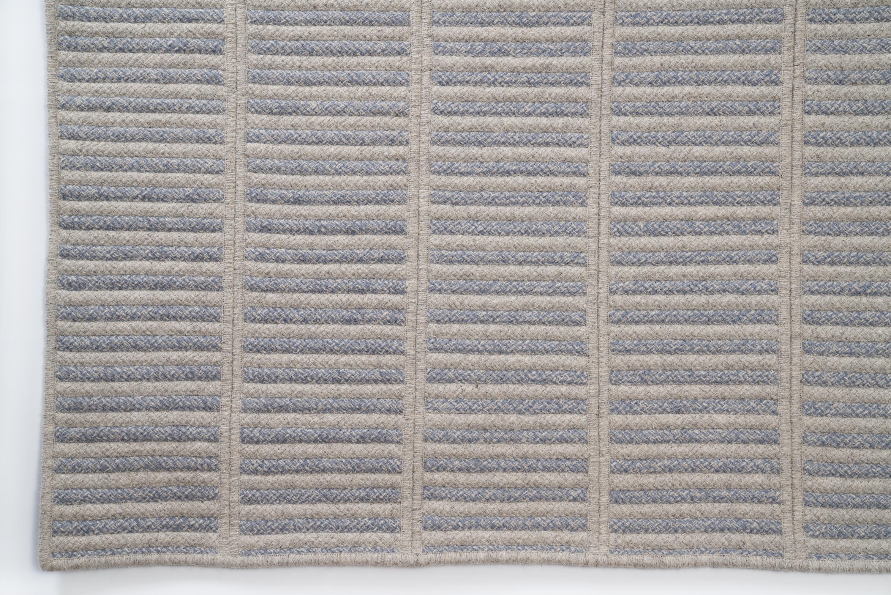 Thayer Design Studio, Natural Wool, Light Grey and Steel Blue, Stack Rug In New Condition For Sale In Boston, MA
