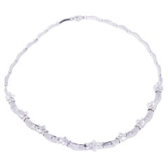 Collar THAYPER de Oro Blanco con Diamantes