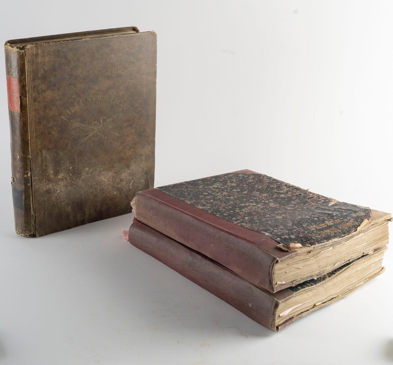 Art nouveau Les éditions 1917, 1918 et 1921 du journal L'Illustration. en vente