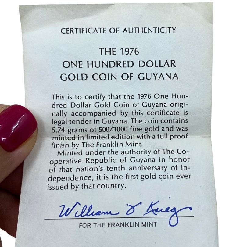 La pièce d'or commémorative de cent dollars de 1976 en vente 3