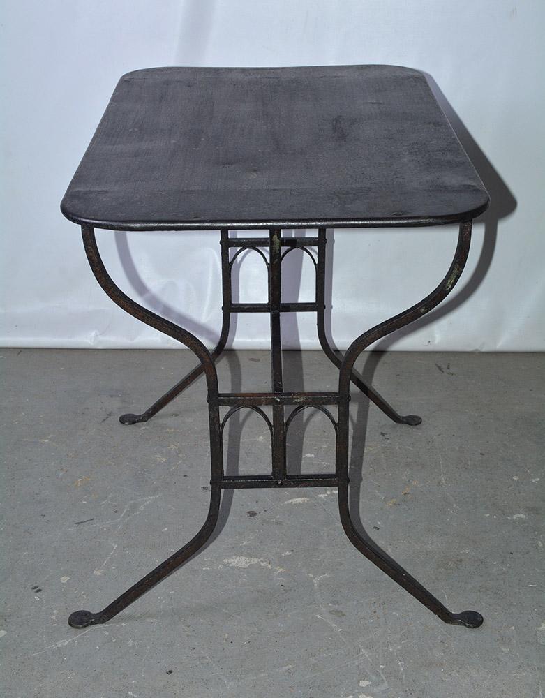 Napoleon III 19th Century French Iron Bistro Table with Faux Gothic Stretcher