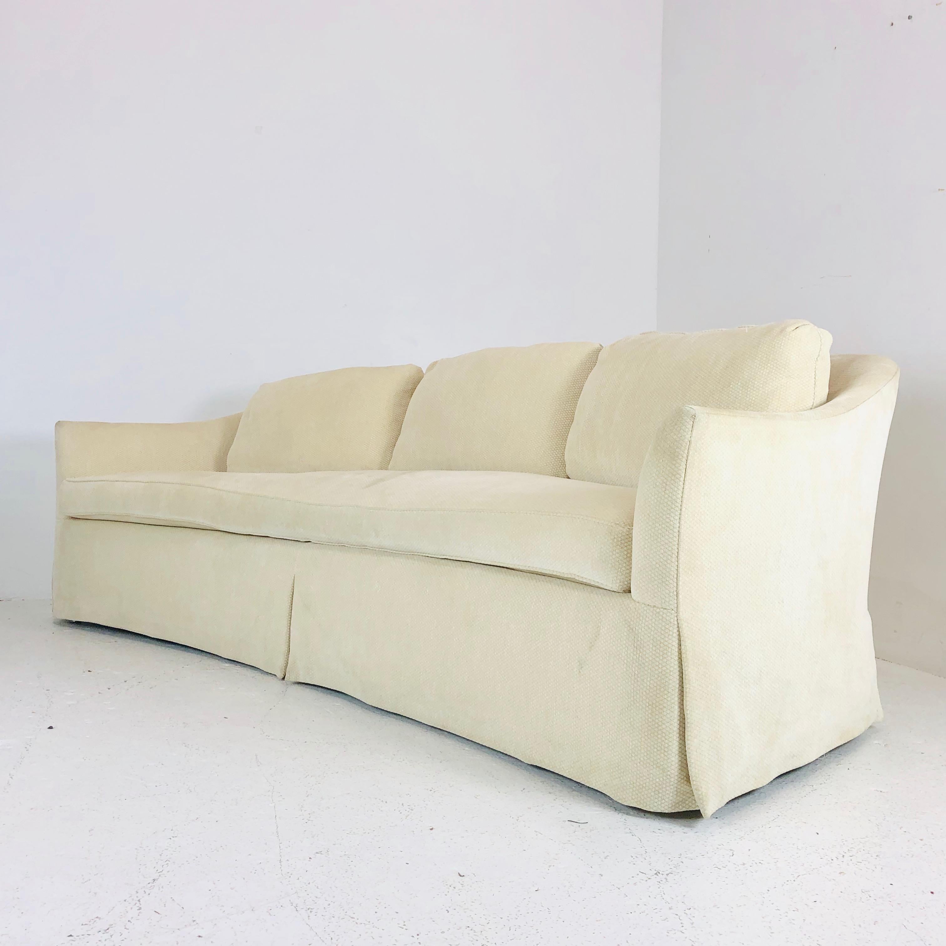 The 2719 Curved Sofa by A. Rudin In Good Condition In Dallas, TX