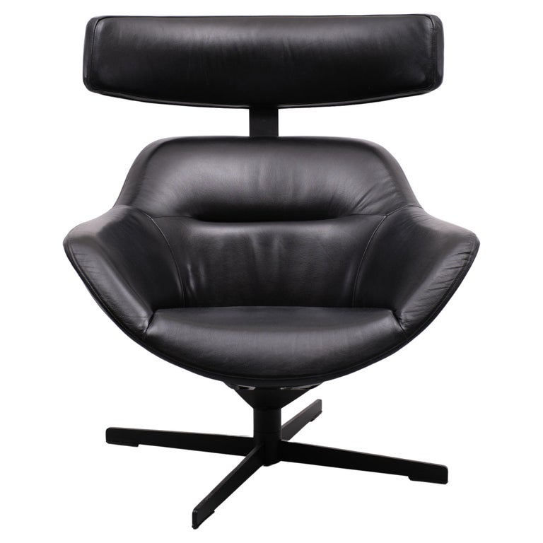 The 277 Auckland Lounge chair Designed by Jean Marie Massaud for