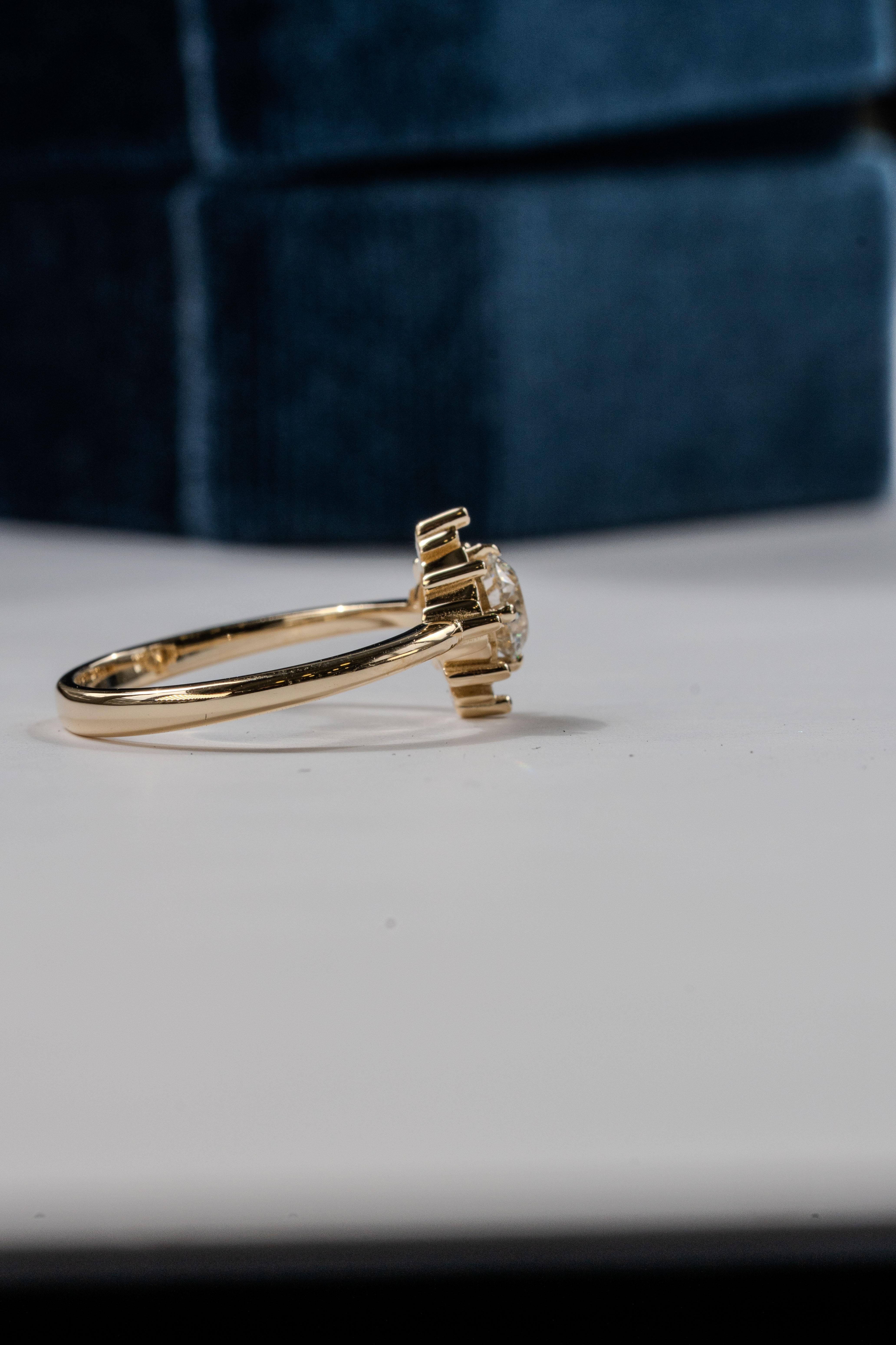 For Sale:  ‘The Aevum ‘ 0.50ct Diamond Engagement Ring 4