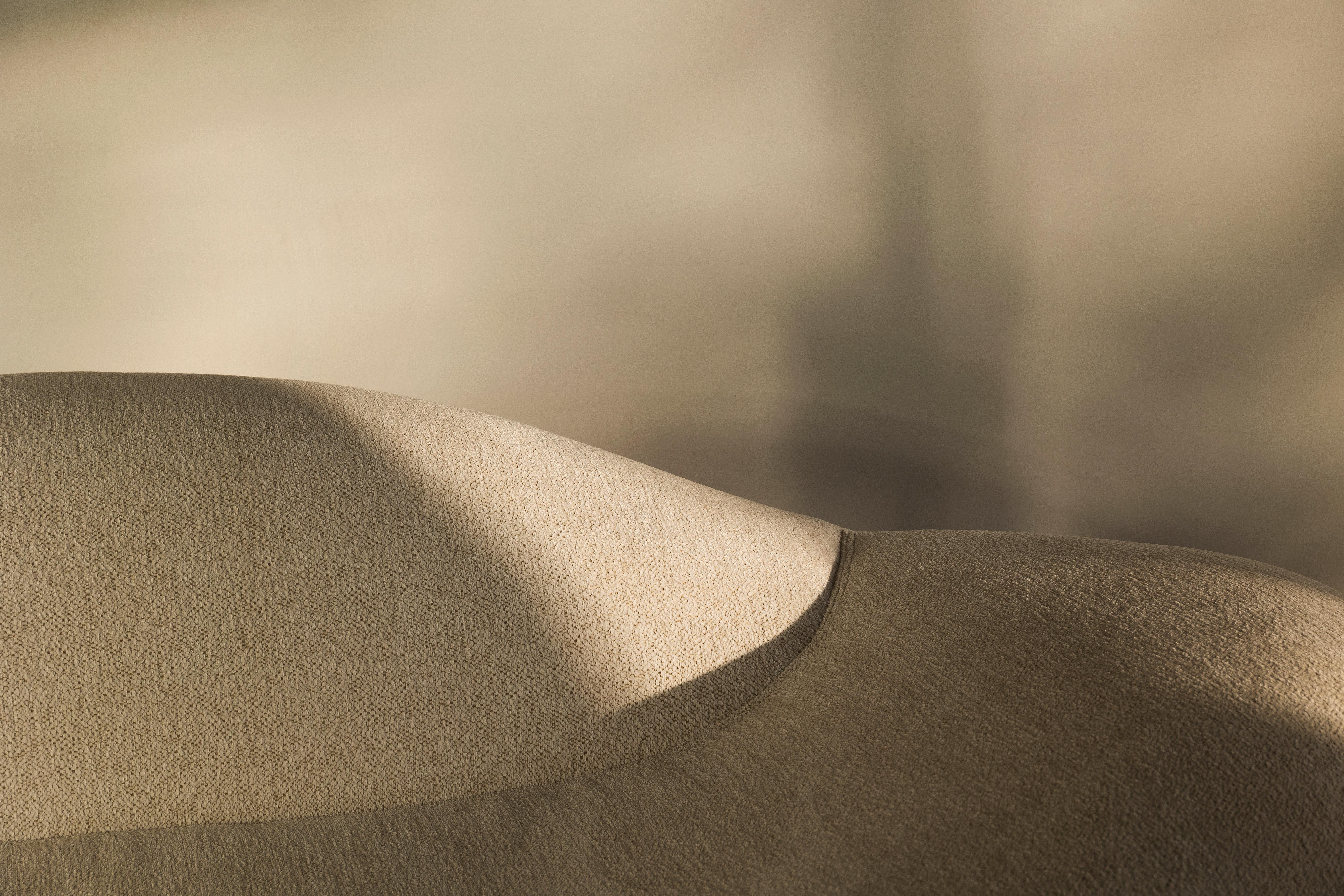 Das Alice-Sofa von Joana Teixeira (Moderne) im Angebot