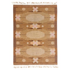 The Amber Dahlia Reverie: Gitt Grännsjö-Carlsson Masterpiece of Nordic Elegance