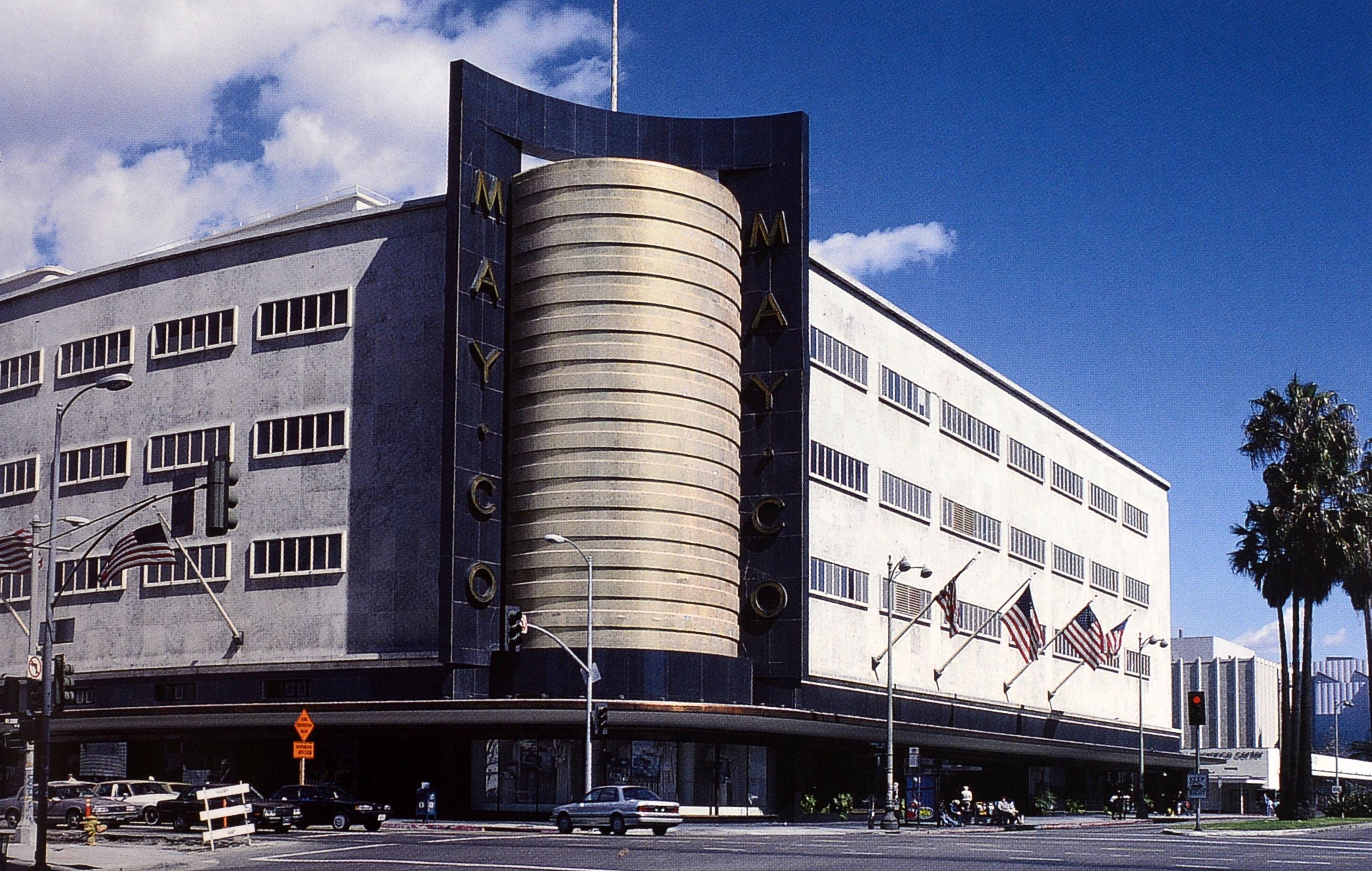 The American Department Store Transformed, 1920-1960 by Richard Longs, 1st Ed For Sale 6