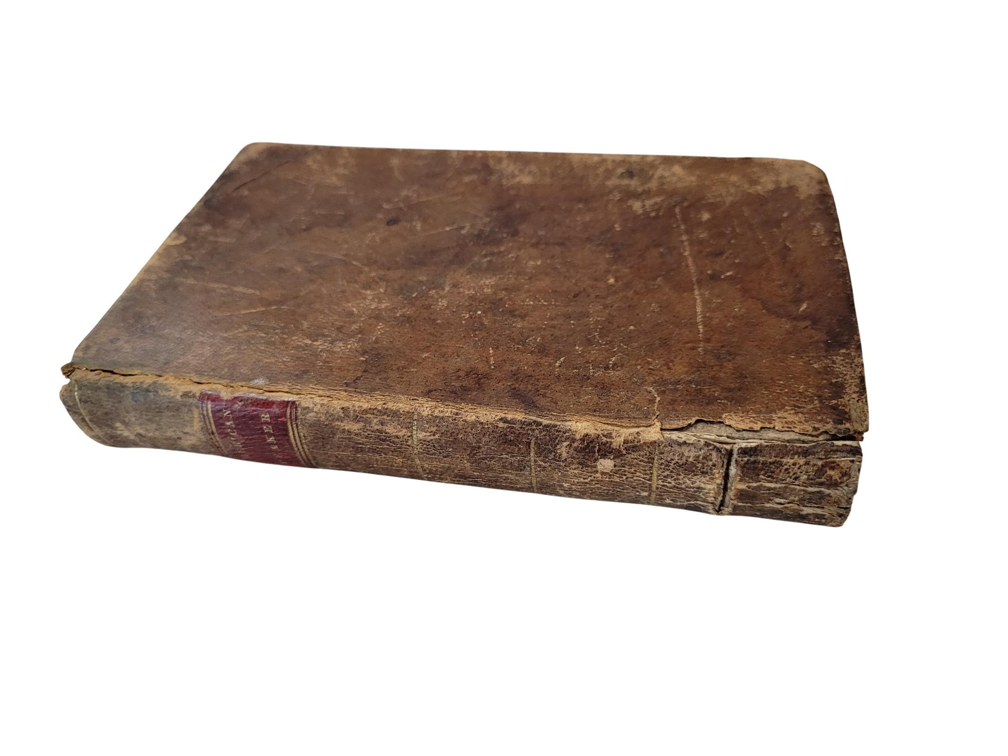 Il s'agit d'un livre scolaire américain rare et historiquement significatif, hautement désirable pour les collectionneurs d'imprimés américains anciens et d'histoire de l'éducation.
Une pièce rare et importante de l'histoire de l'éducation des