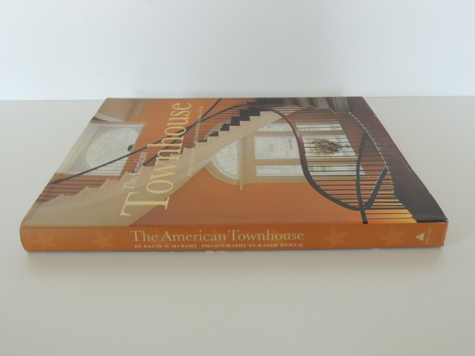 The American Townhouse Decorative hard-cover vintage book, by Kevin D. Murphy, Abrams, New York, 2005.
The American townhouse is one of the most popular house types in urban America. This comprehensive volume tours the reader through 25 stunning