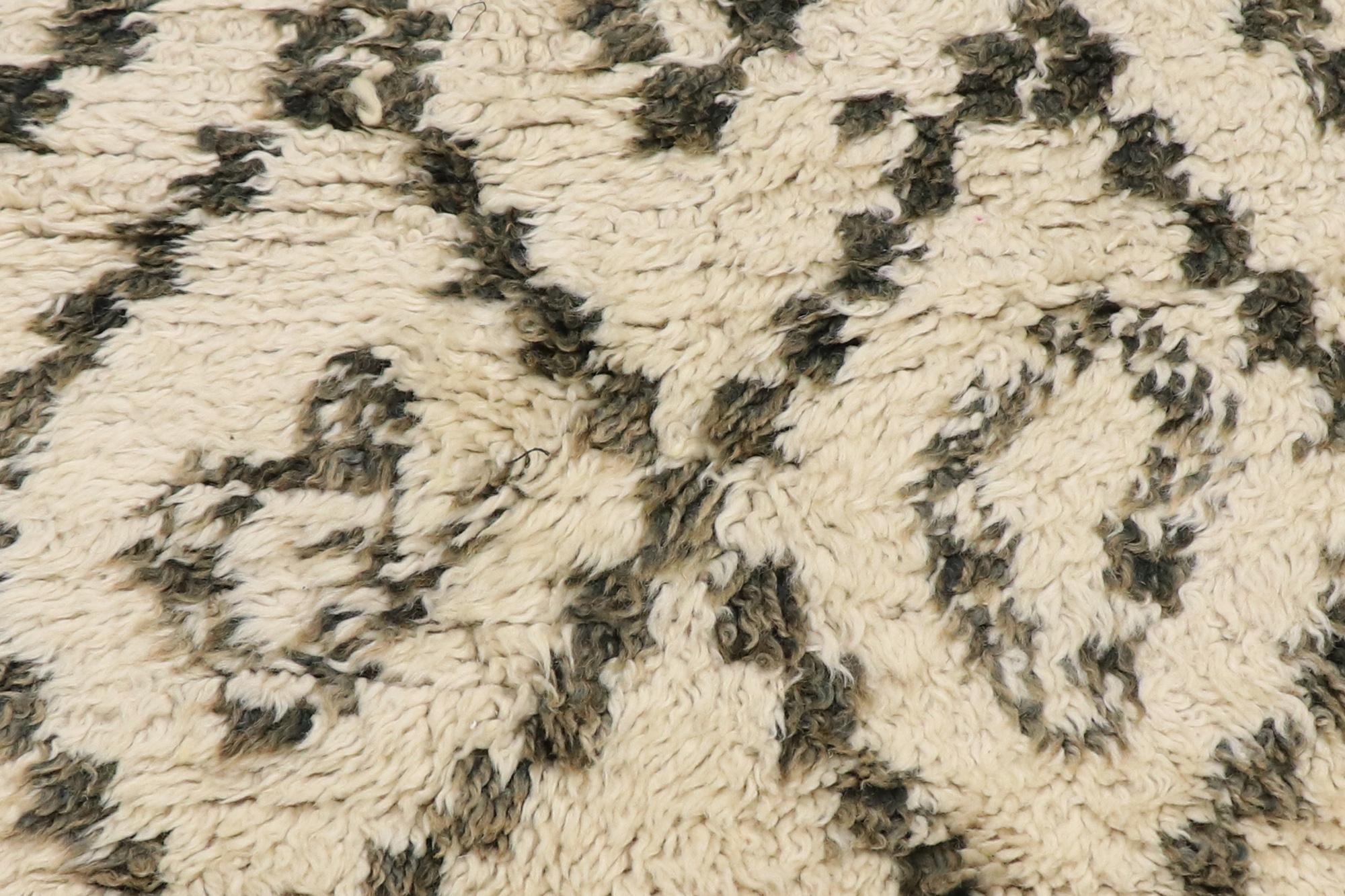 The Ancestral Diamond Sanctuary: Vintage Beni Ourain Masterpiece of Tribal Grace For Sale 3