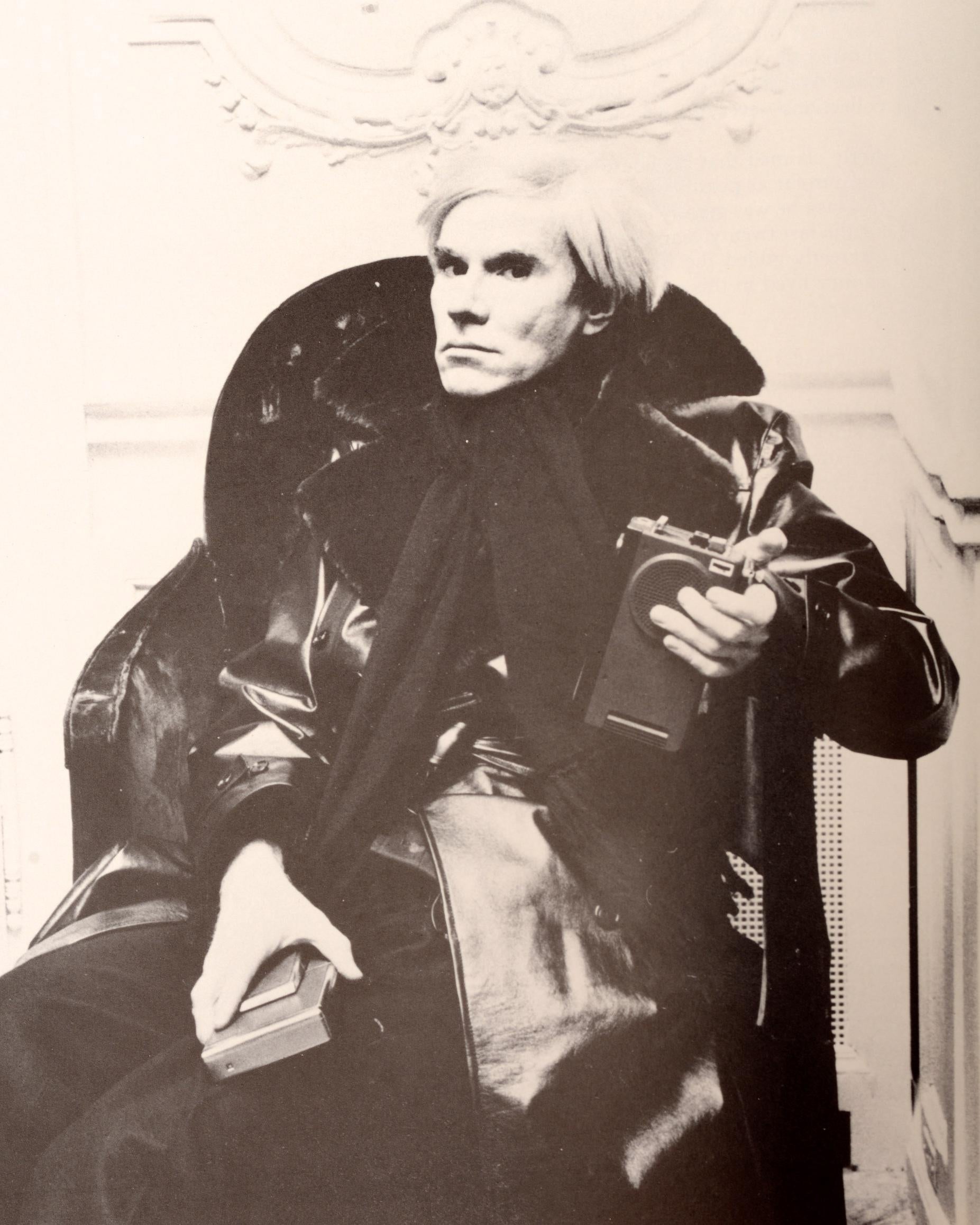 Sotheby's : The Andy Warhol Collection Americana and European and American Paintings, Drawings and Prints, Vol. V, vendredi 29 et samedi 30 avril 1988. 517 lots photographiés en couleur et en noir et blanc, chaque lot est entièrement décrit. 
NPT