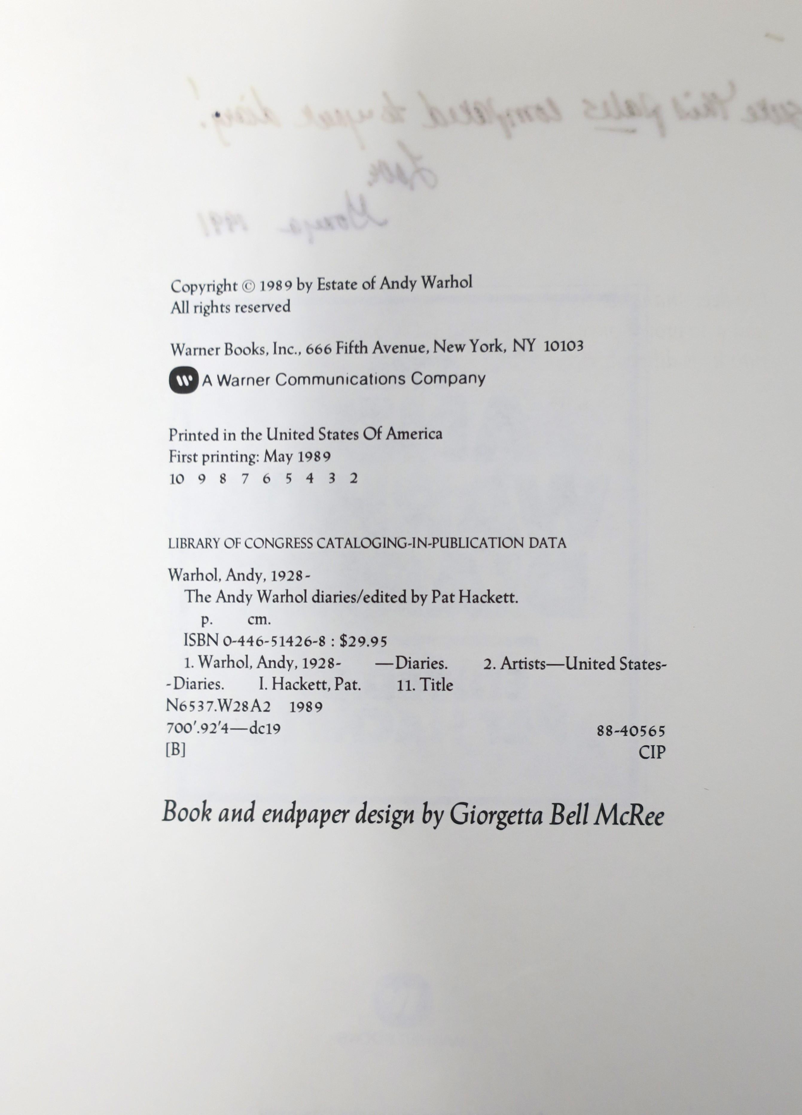 Andy Warhol Diaries, Livre de bibliothèque ou de table basse à couverture rigide, 1989 Bon état - En vente à New York, NY