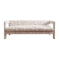 Sofá angular Angle II en color Grace Beige Tuxedo by TRNK