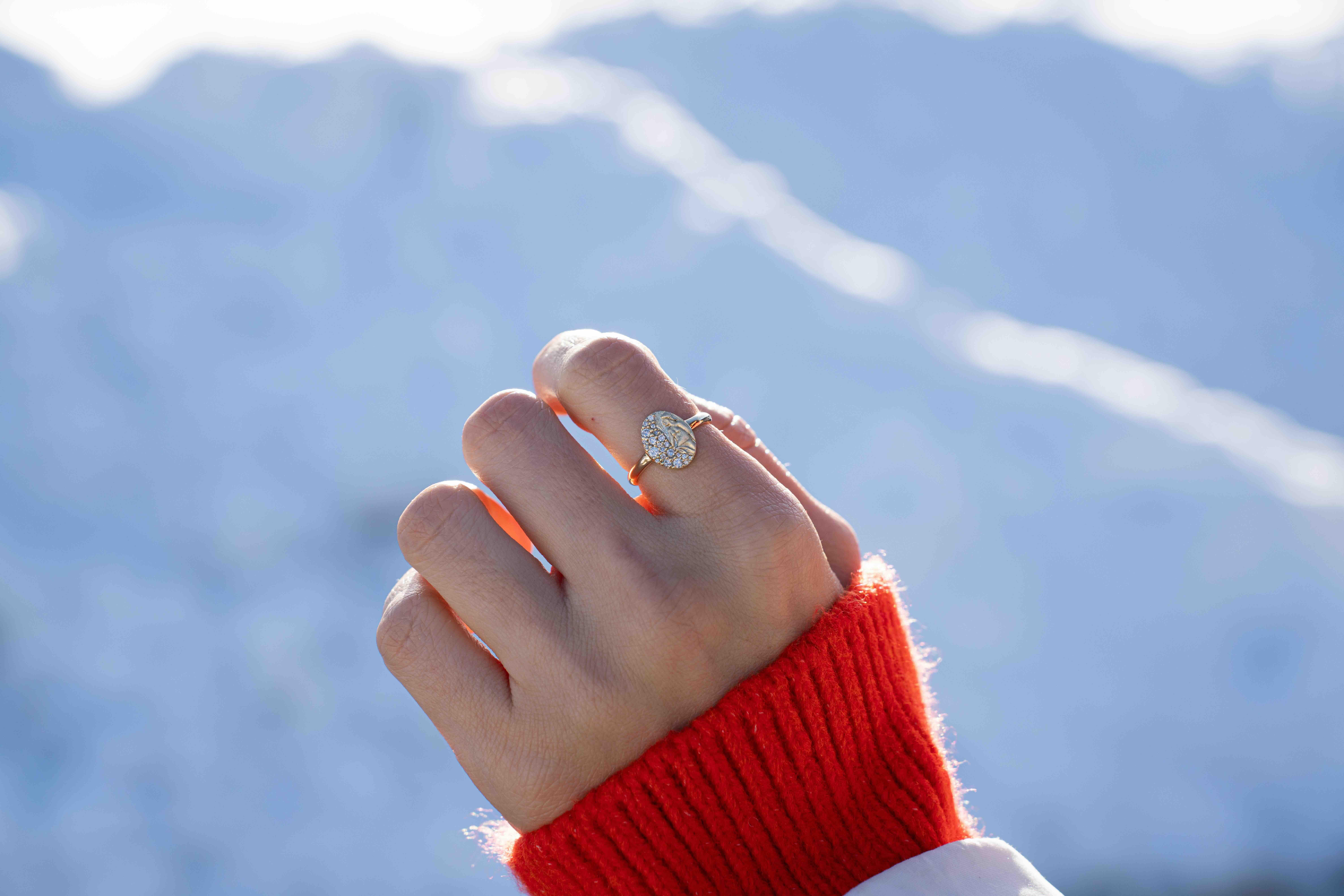 For Sale:  The Aphrodite Diamond Ring 3