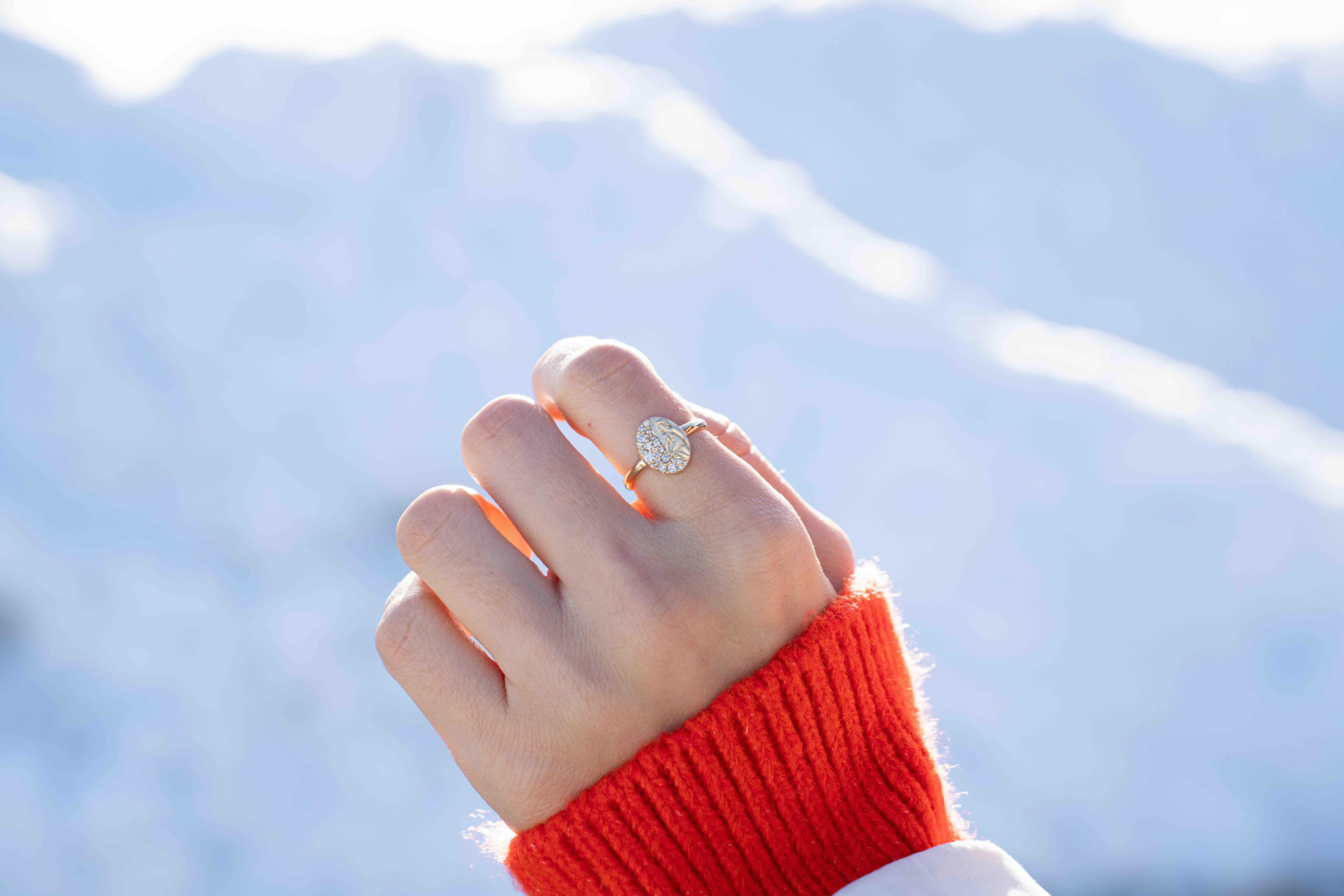 For Sale:  The Aphrodite Diamond Ring 4