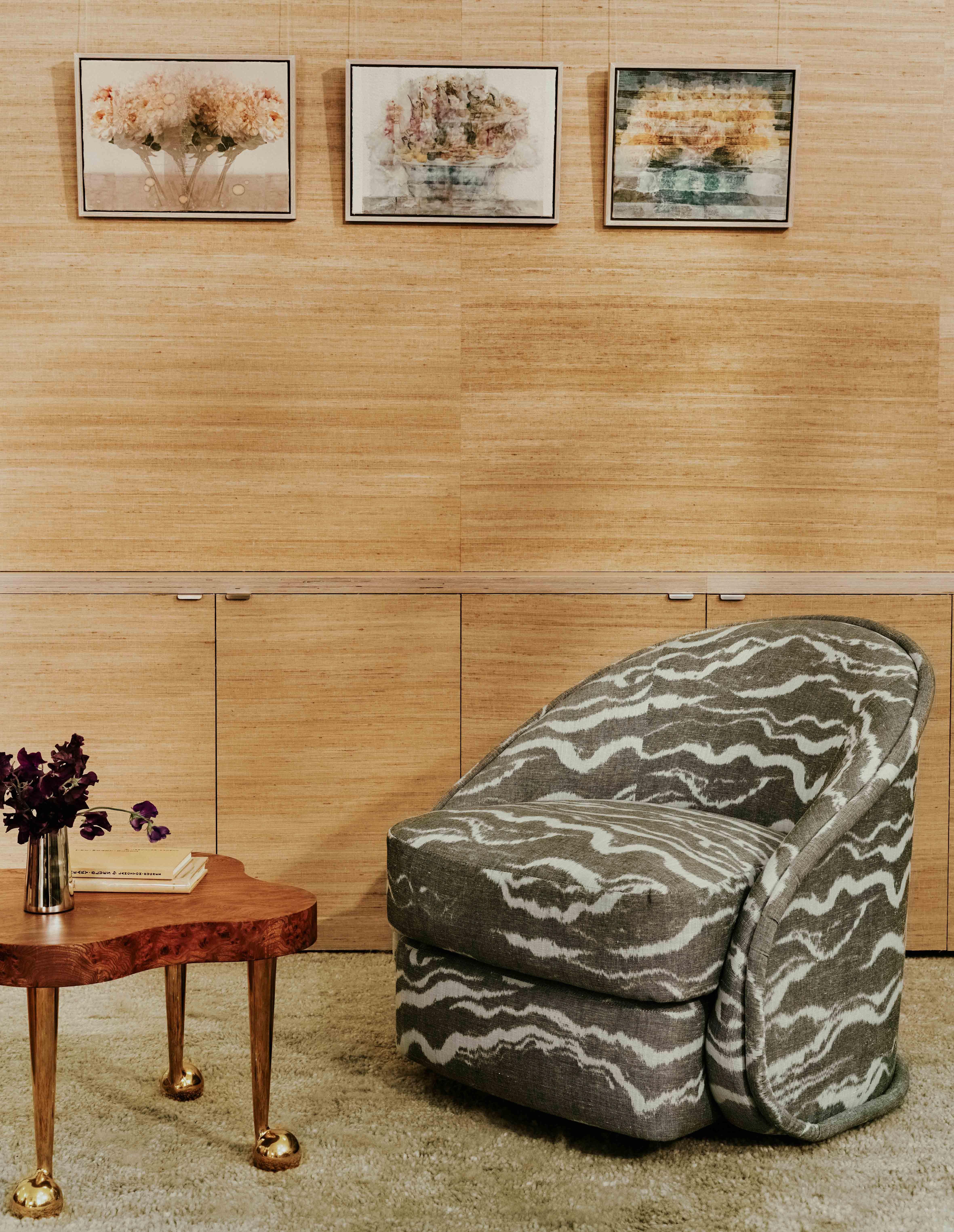 Der Arcadia-Teppich von Sister by Studio Ashby (Moderne der Mitte des Jahrhunderts) im Angebot