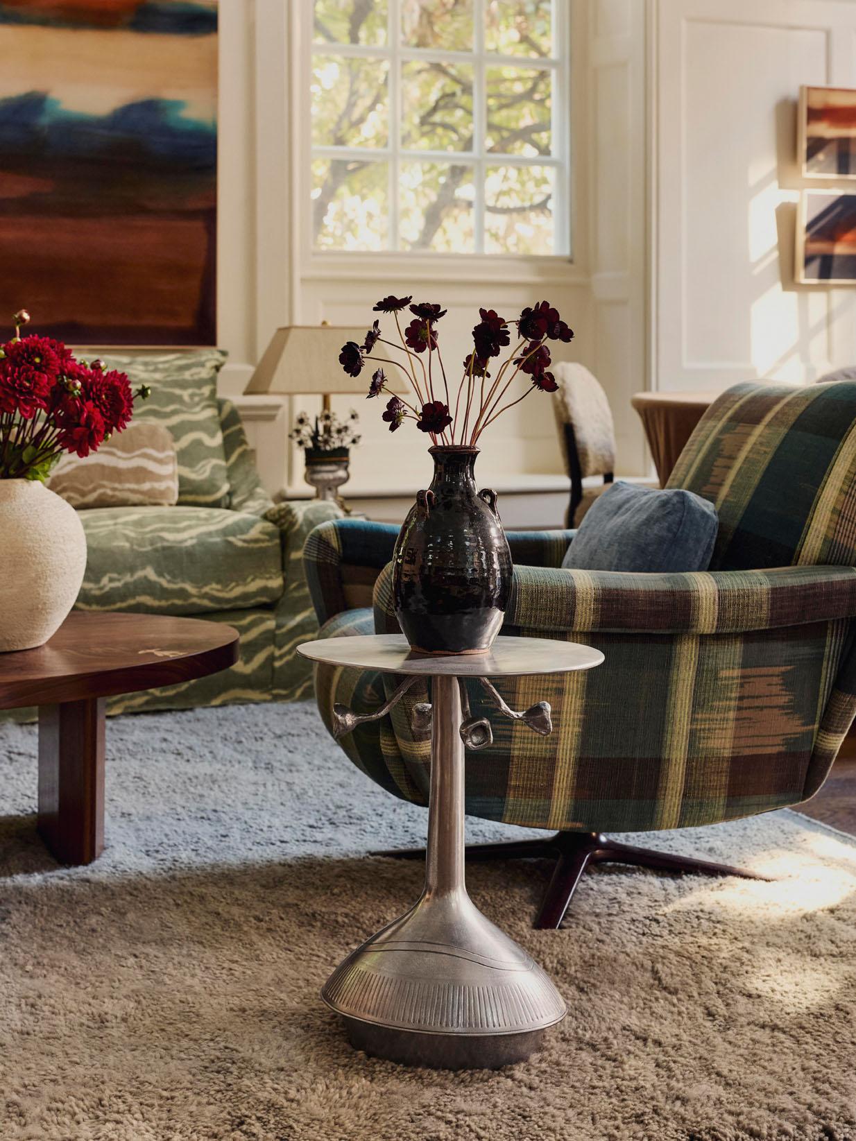 Der Arcadia-Teppich von Sister by Studio Ashby (21. Jahrhundert und zeitgenössisch) im Angebot