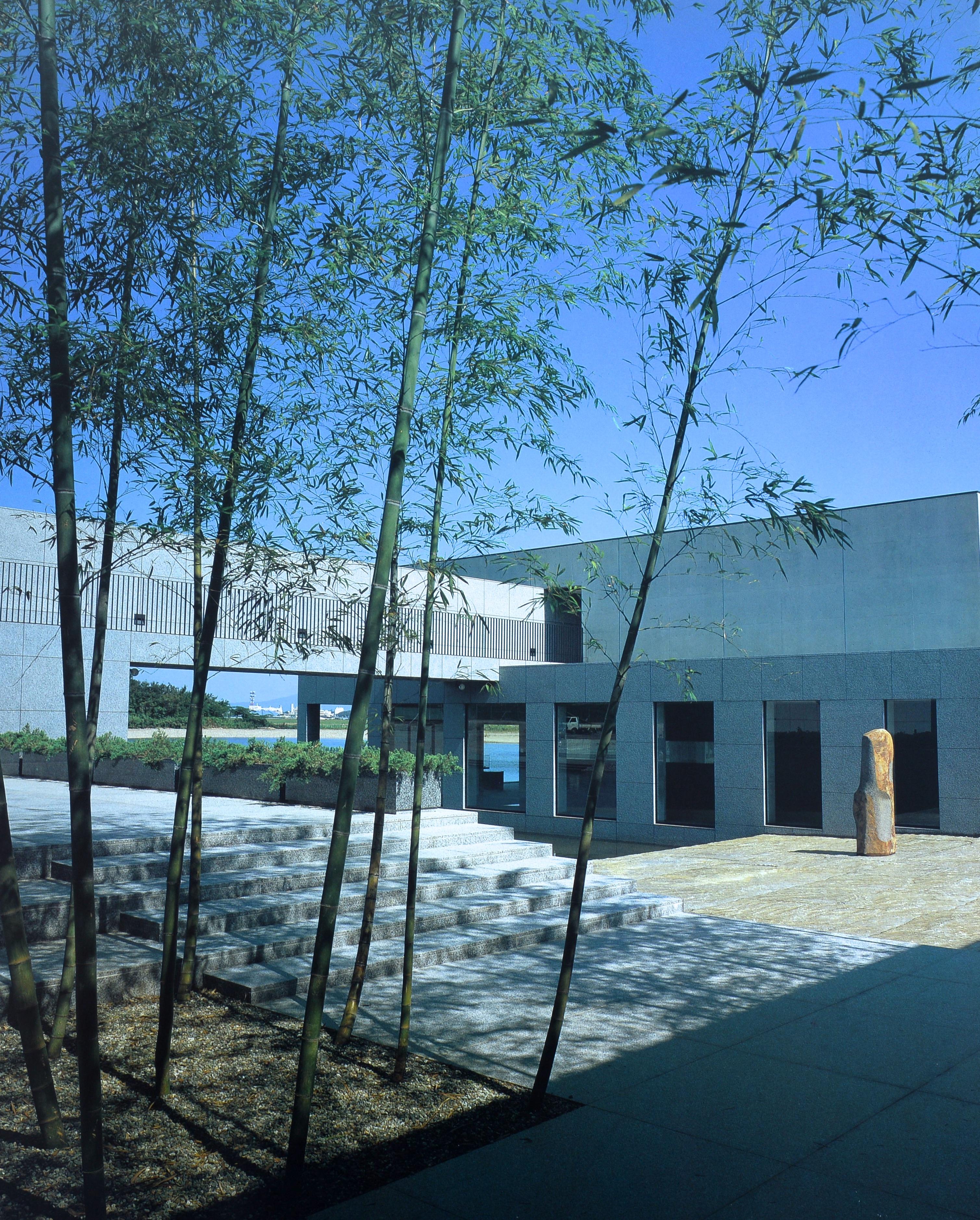 L'architettura di Yoshio Taniguchi, di Yoshio Taniguchi, 1a ed. in vendita 9