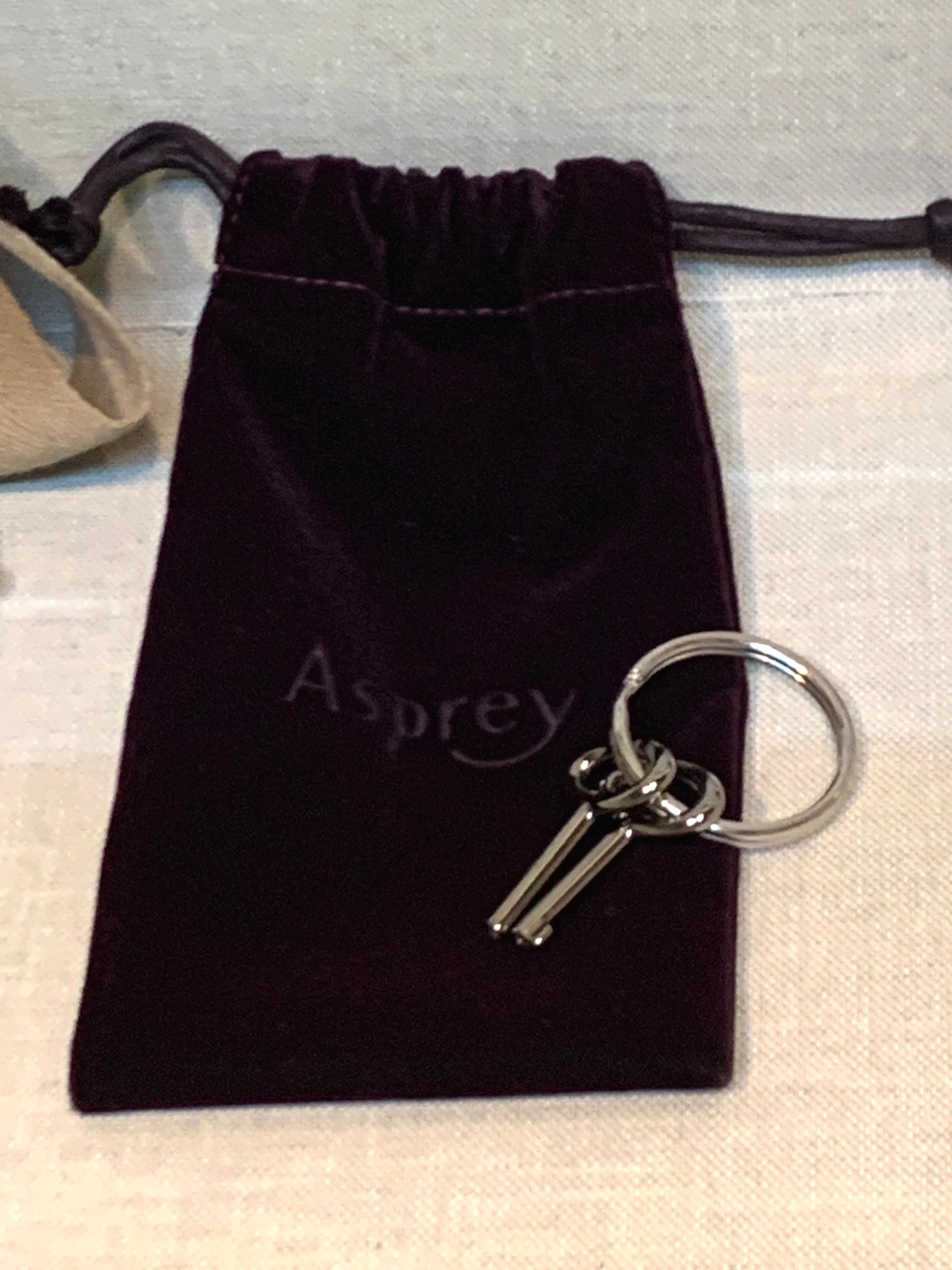 The Asprey Londoner Trolley, Taille : 18
