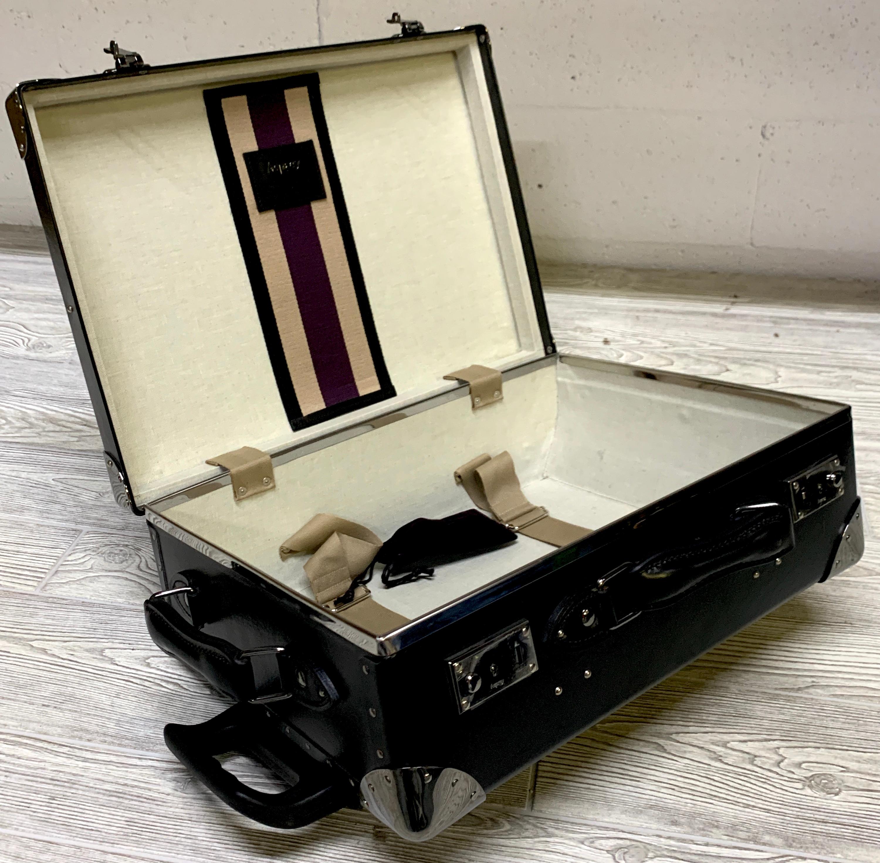 The Asprey Londoner Trolley, Taille : 18