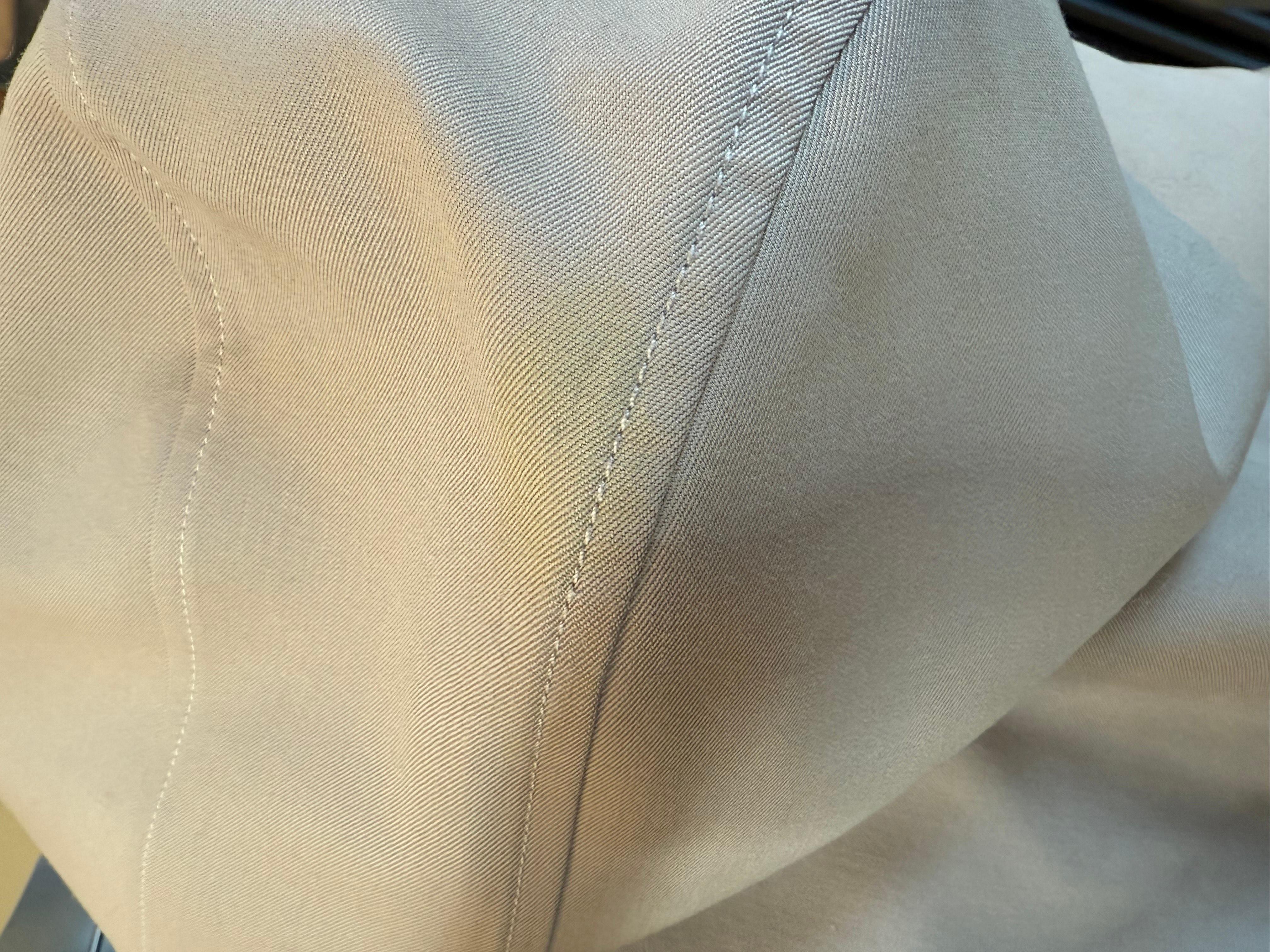 Die Attico Beige Wolle Bomberjacke Größe FR 36 / IT 40 im Angebot 6