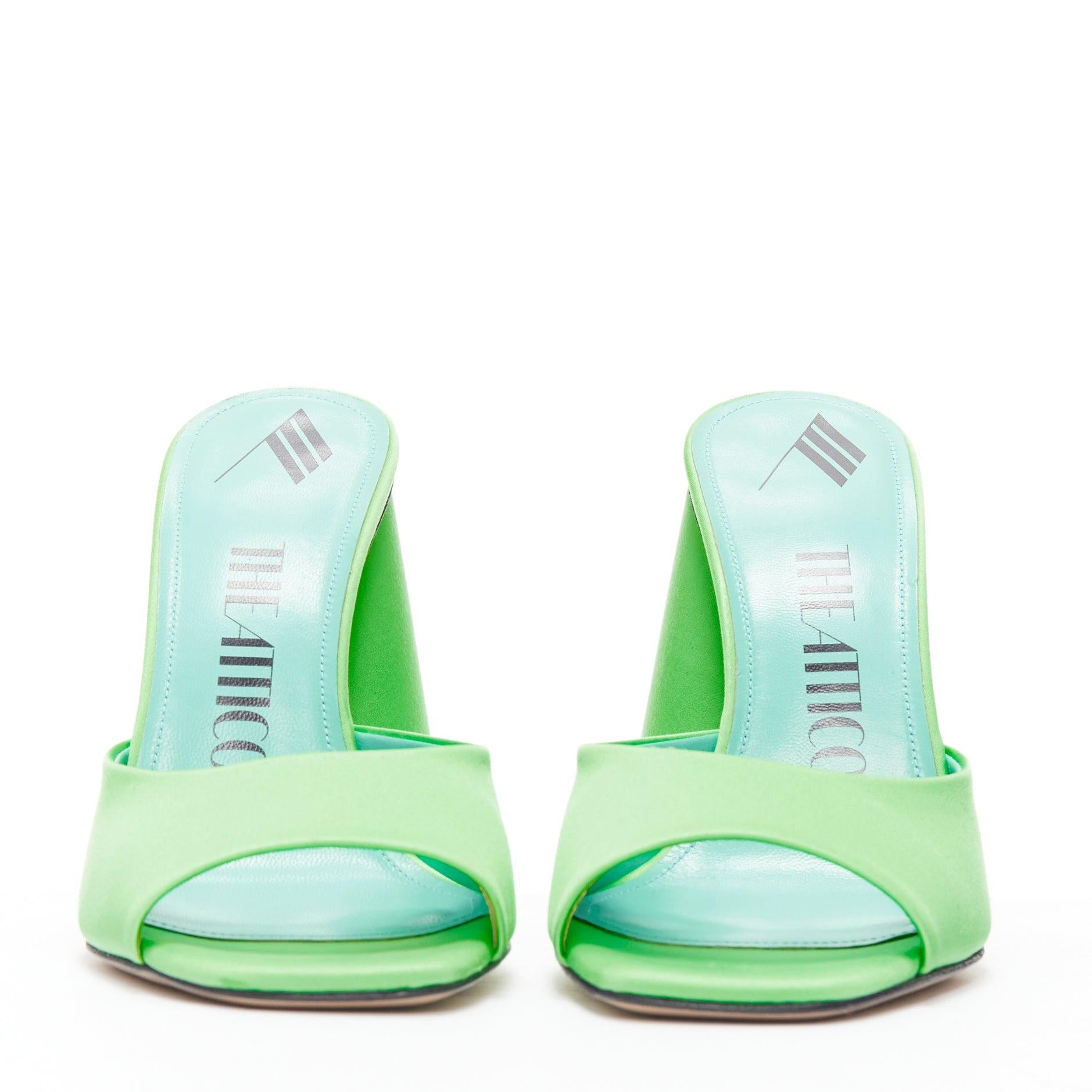 Verde THE ATTICO Luz in raso verde menta con tacco a cono scultoreo open toe mule EU36.5 in vendita