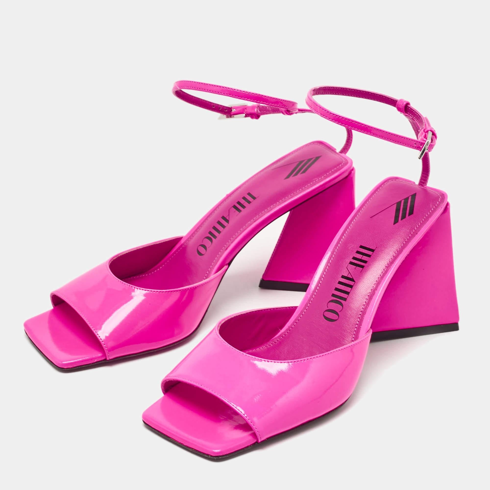 Ces sandales encadreront vos pieds de manière élégante. Fabriquées à partir de matériaux de qualité, elles affichent un design élégant et des semelles intérieures confortables.