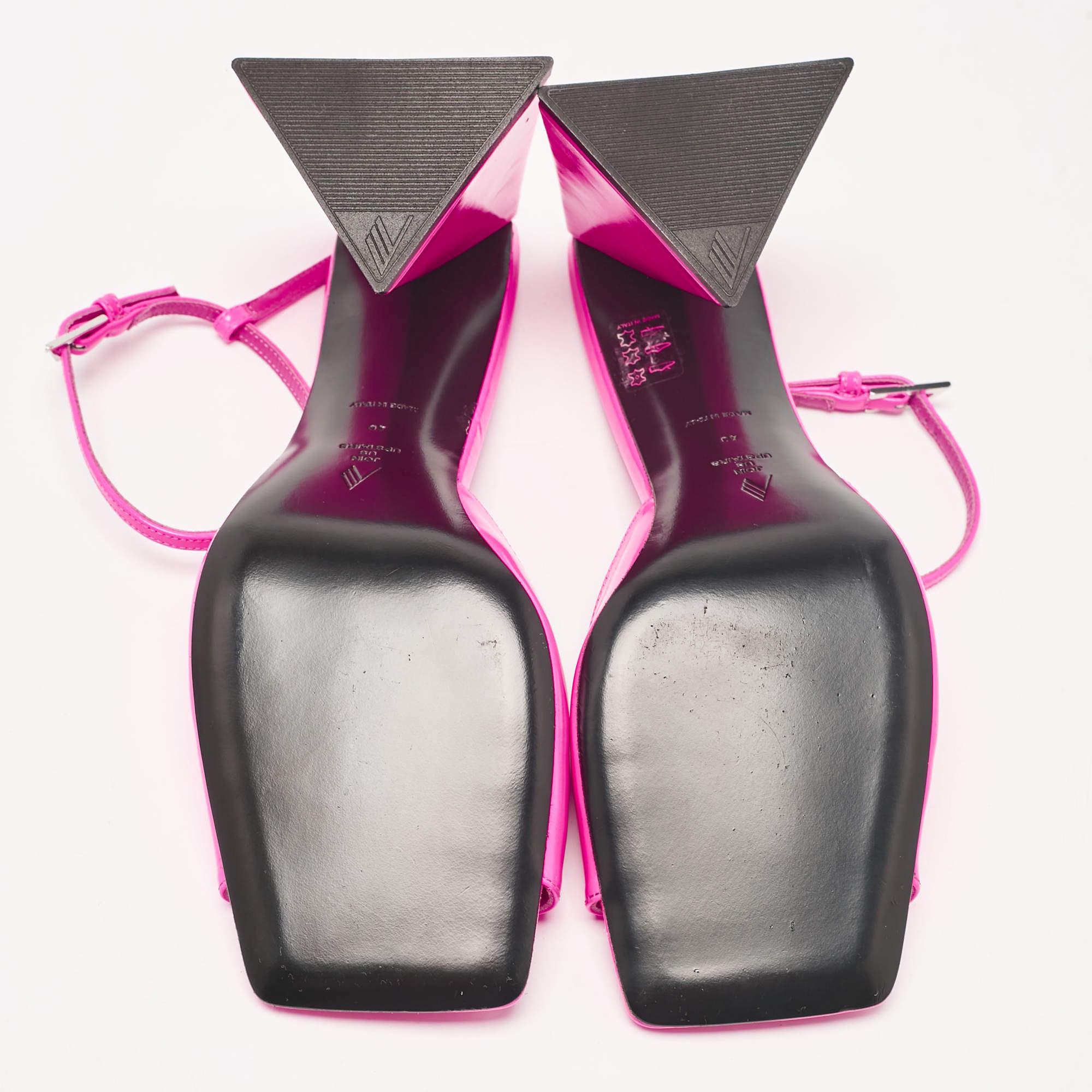 The Attico Sandales à lanières à la cheville en cuir rose, taille 40 en vente 1