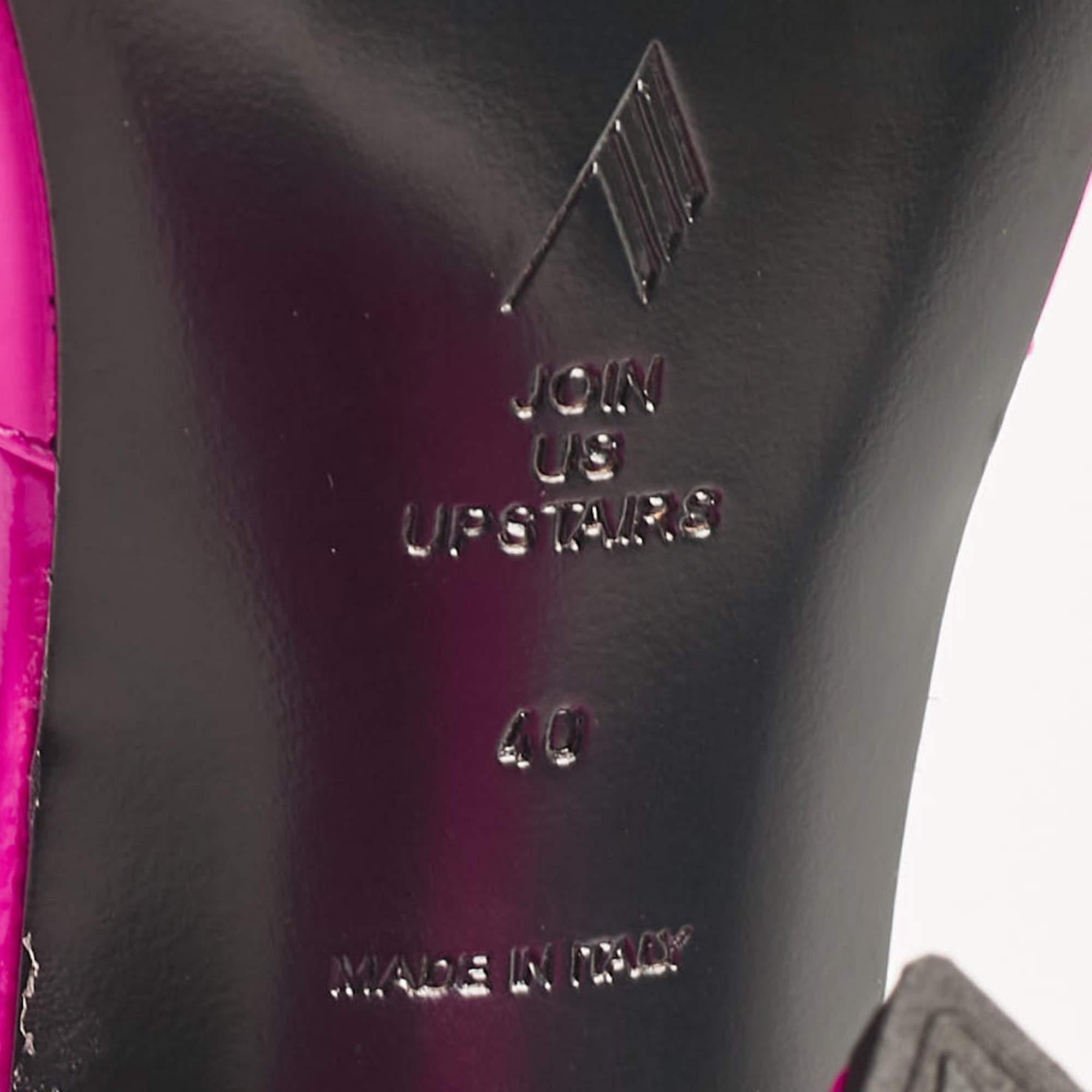 The Attico Sandales à lanières à la cheville en cuir rose, taille 40 en vente 2