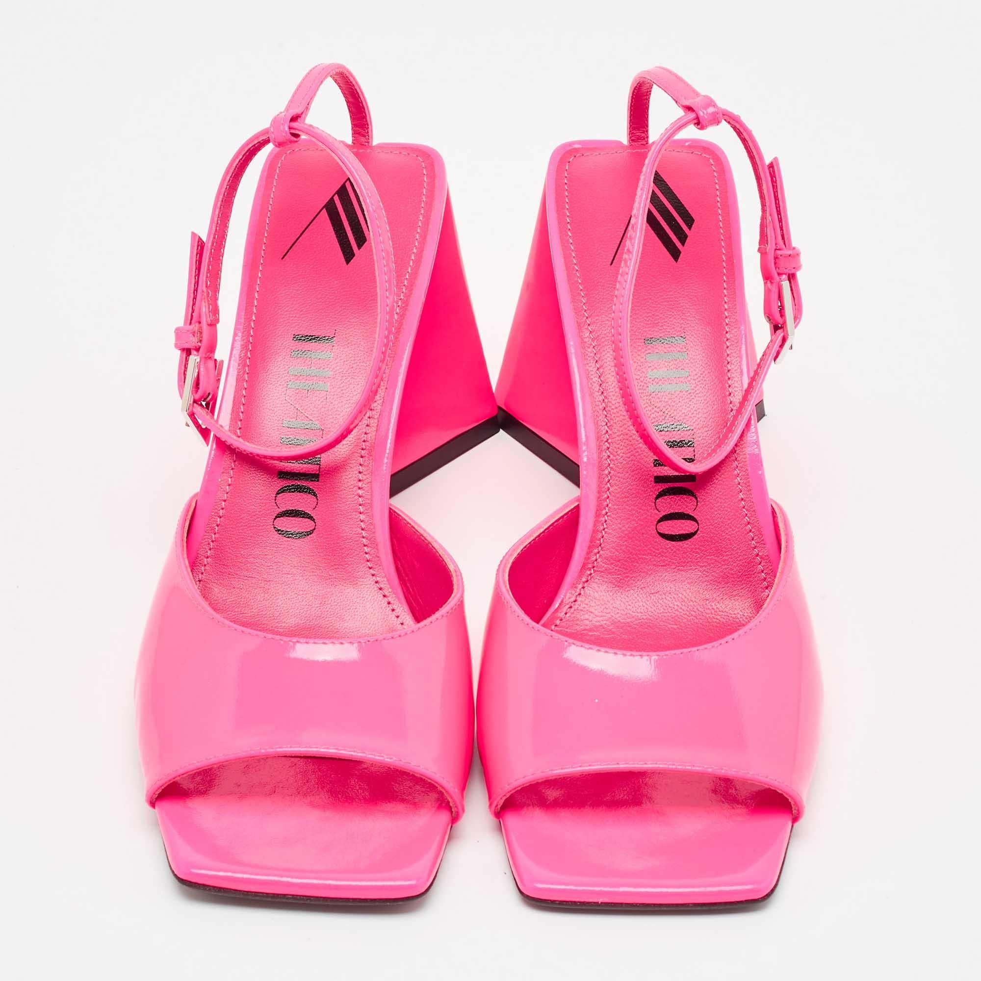 Rose The Attico Sandales à lanières à chevilles en cuir rose, taille 38 en vente