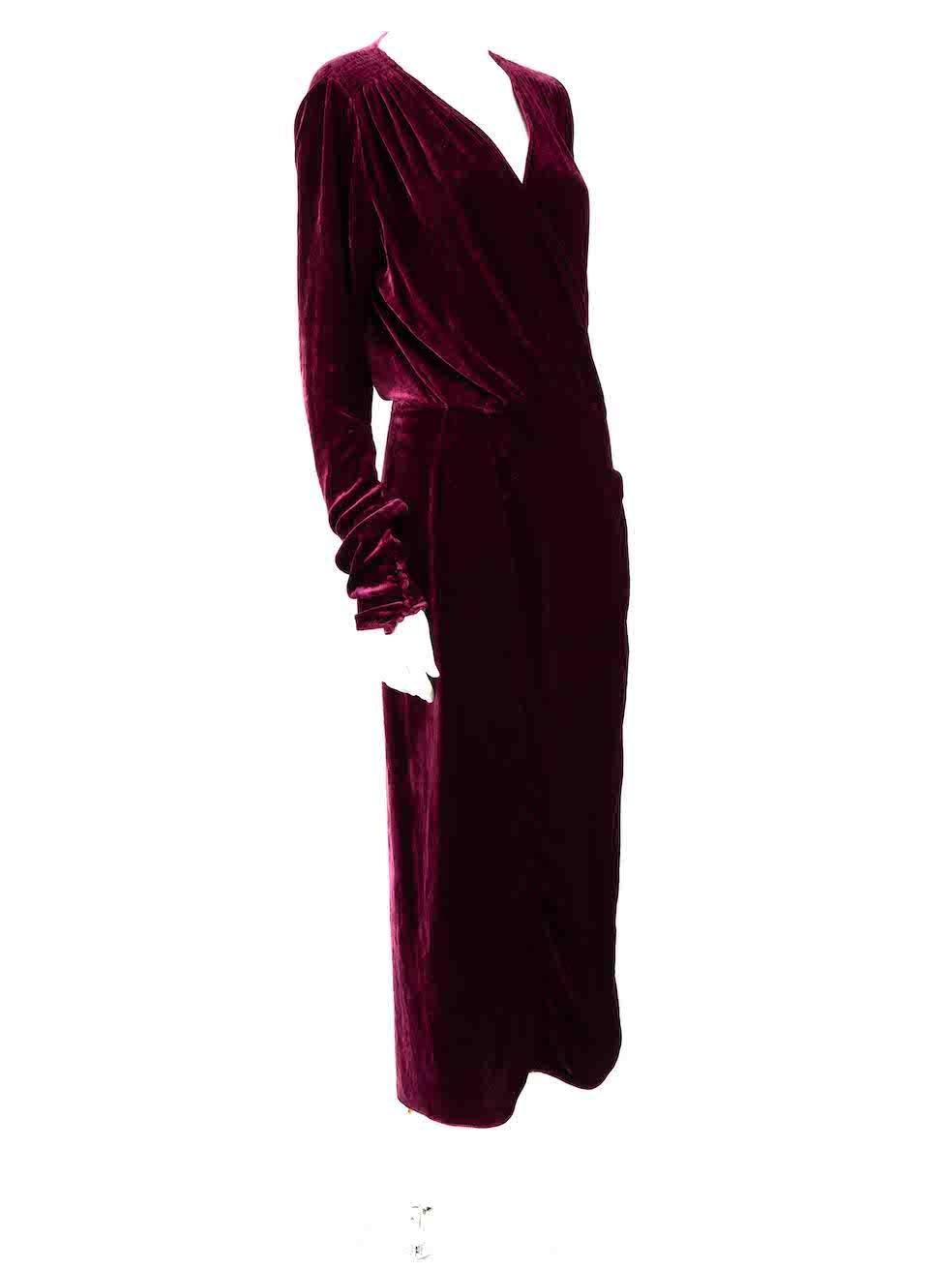 CONDITION is Very good. Minimal wear to coat is evident. Minimal scuffs to front right near waistline on this used The Attico designer resale item.
 
 
 
 Details
 
 
 Purple
 
 Velvet
 
 Nightgown
 
 Tie fastening
 
 V-neck
 
 Long sleeves
 
