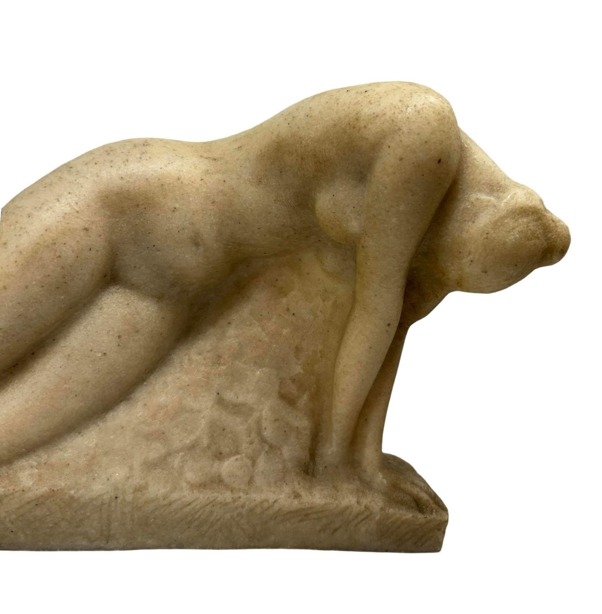 Statua femminile composita in pietra 